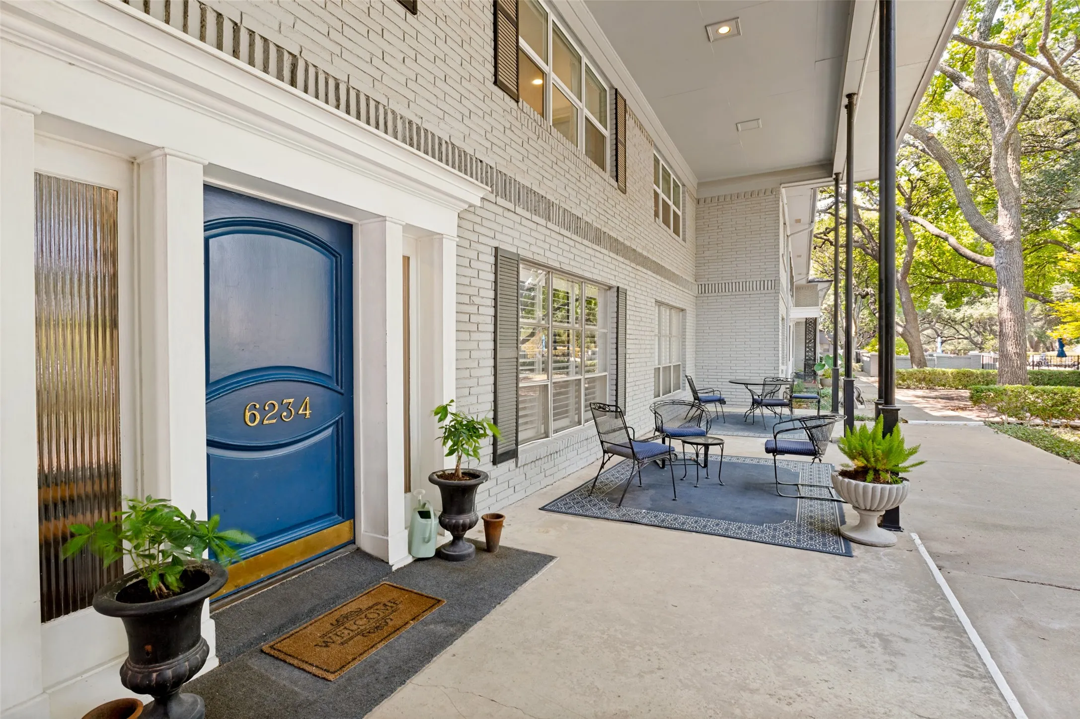 Condominium For Sale in Dallas County , 6234 Bandera Avenue D, Dallas, Texas 75225, 2 Bedroom, 3 Bathroom, Garage spaces, 1,594 Sqft, built in 1958, mls#21372882, Real Estate Agent in Dallas, Homes For Sale in Dallas county, Homes For Sale in Dallas, Realtor in Dallas Texas, Real Estate Brokerage Independent Realty Texas, Luminita Cordes Realtor