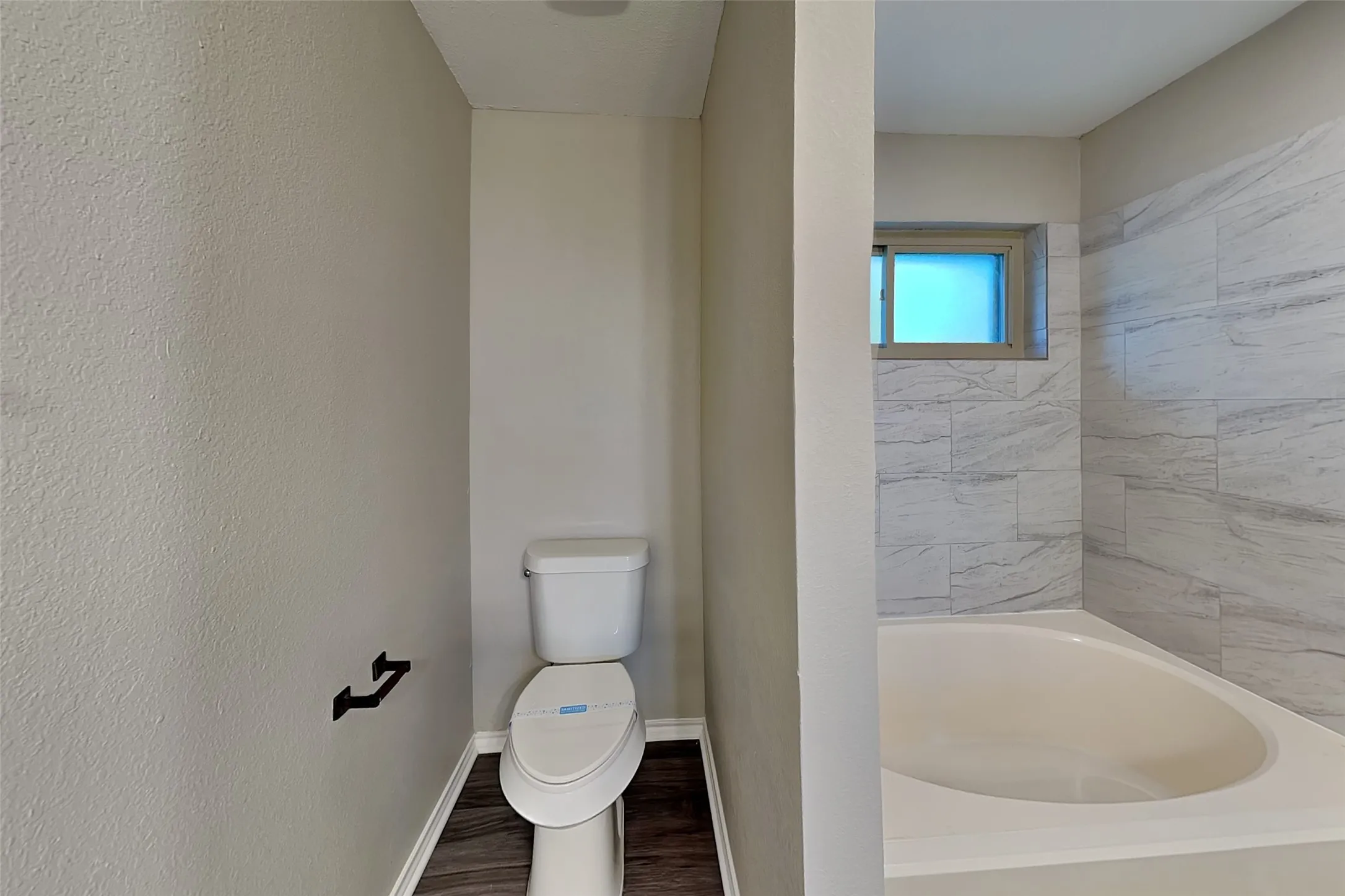 Single Family Residence For Rent in Denton County , 2613 Forestview Drive, Corinth, Texas 76210, 3 Bedroom, 2 Bathroom, 2 Garage spaces, 1,515 Sqft, built in 1986, mls#21372939, Real Estate Agent in Corinth, Homes For Rent in Denton county, Homes For Rent in Corinth, Realtor in Corinth Texas, Real Estate Brokerage Independent Realty Texas, Luminita Cordes Realtor