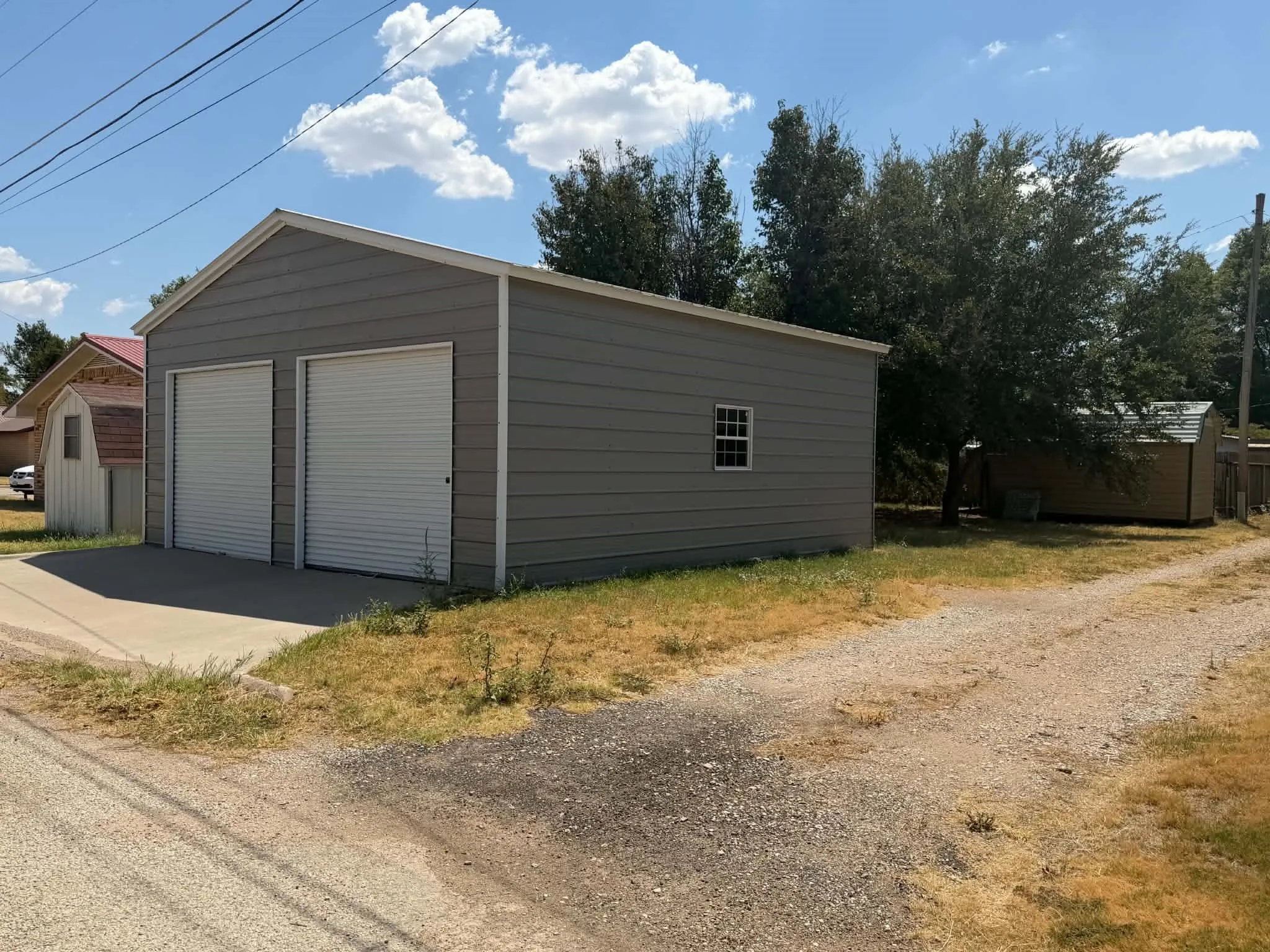 Single Family Residence For Sale in Baylor County , 1209 Park Street N, Seymour, Texas 76380, 3 Bedroom, 2 Bathroom, 2 Garage spaces, 1,558 Sqft, built in 1981, mls#21372931, Real Estate Agent in Seymour, Homes For Sale in Baylor county, Homes For Sale in Seymour, Realtor in Seymour Texas, Real Estate Brokerage Independent Realty Texas, Luminita Cordes Realtor