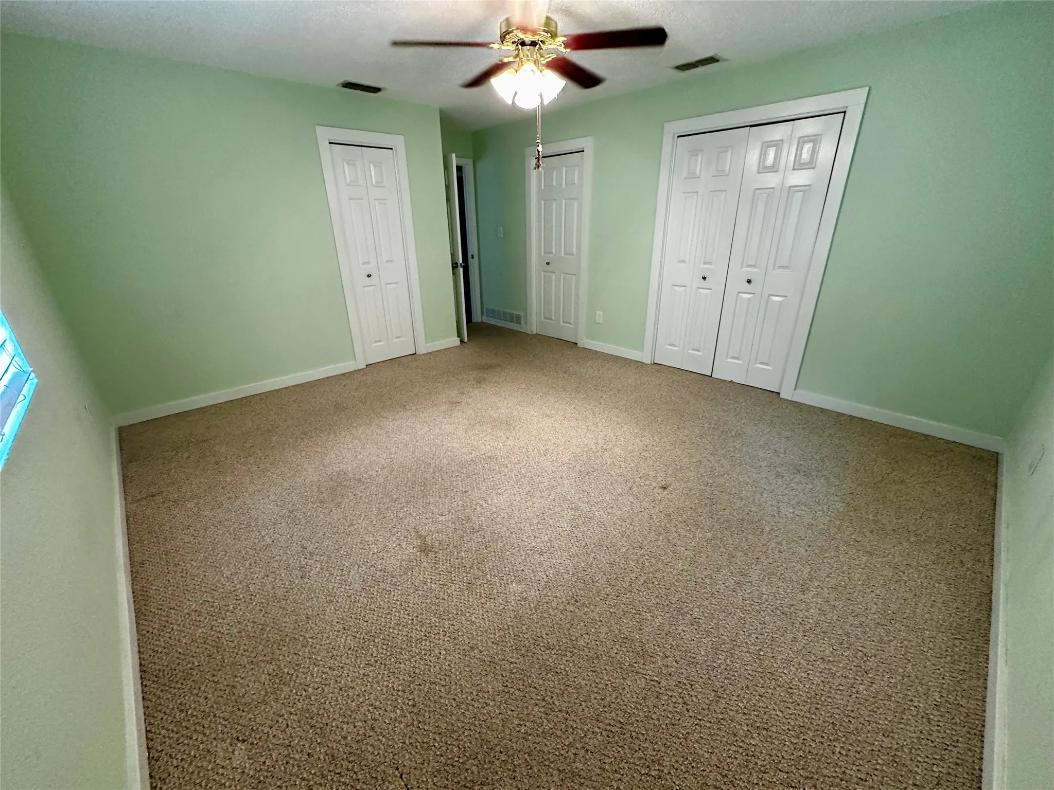 Single Family Residence For Sale in Baylor County , 1209 Park Street N, Seymour, Texas 76380, 3 Bedroom, 2 Bathroom, 2 Garage spaces, 1,558 Sqft, built in 1981, mls#21372931, Real Estate Agent in Seymour, Homes For Sale in Baylor county, Homes For Sale in Seymour, Realtor in Seymour Texas, Real Estate Brokerage Independent Realty Texas, Luminita Cordes Realtor
