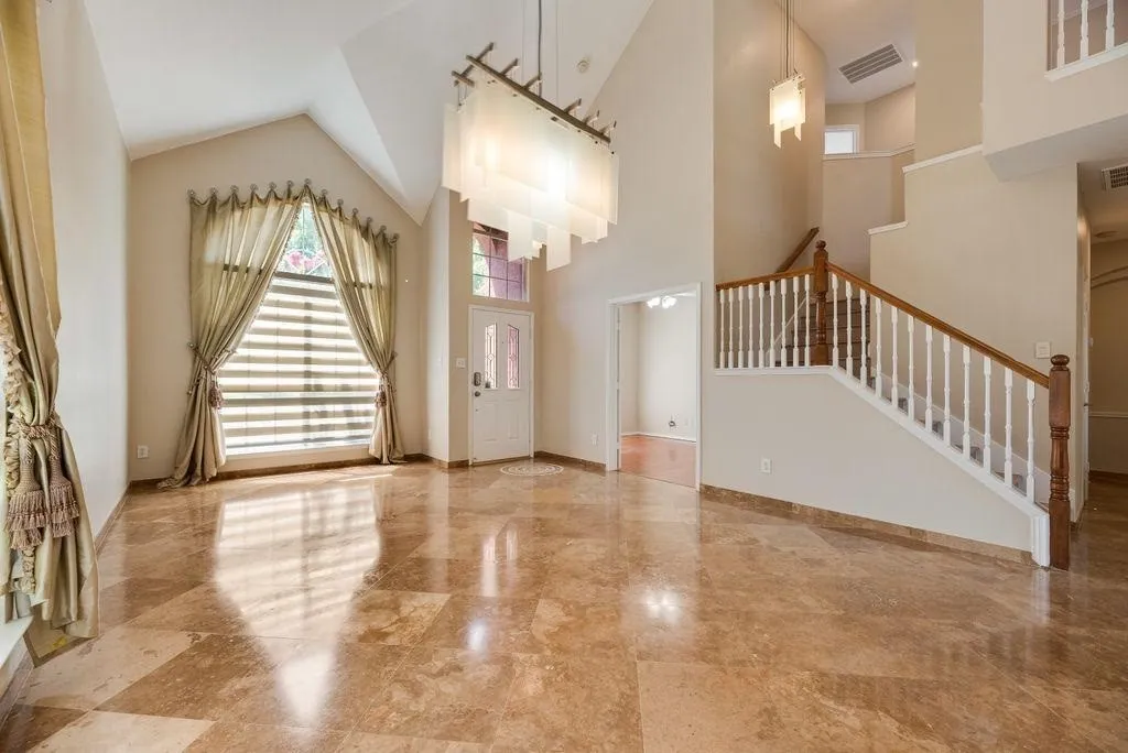 Single Family Residence For Sale in Collin County , 4341 Palmdale Drive, Plano, Texas 75024, 4 Bedroom, 3 Bathroom, 2 Garage spaces, 2,583 Sqft, built in 1996, mls#21372945, Real Estate Agent in Plano, Homes For Sale in Collin county, Homes For Sale in Plano, Realtor in Plano Texas, Real Estate Brokerage Independent Realty Texas, Luminita Cordes Realtor