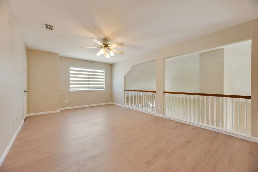 Single Family Residence For Sale in Collin County , 4341 Palmdale Drive, Plano, Texas 75024, 4 Bedroom, 3 Bathroom, 2 Garage spaces, 2,583 Sqft, built in 1996, mls#21372945, Real Estate Agent in Plano, Homes For Sale in Collin county, Homes For Sale in Plano, Realtor in Plano Texas, Real Estate Brokerage Independent Realty Texas, Luminita Cordes Realtor