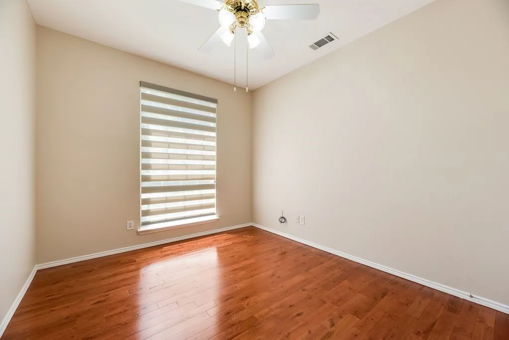 Single Family Residence For Sale in Collin County , 4341 Palmdale Drive, Plano, Texas 75024, 4 Bedroom, 3 Bathroom, 2 Garage spaces, 2,583 Sqft, built in 1996, mls#21372945, Real Estate Agent in Plano, Homes For Sale in Collin county, Homes For Sale in Plano, Realtor in Plano Texas, Real Estate Brokerage Independent Realty Texas, Luminita Cordes Realtor