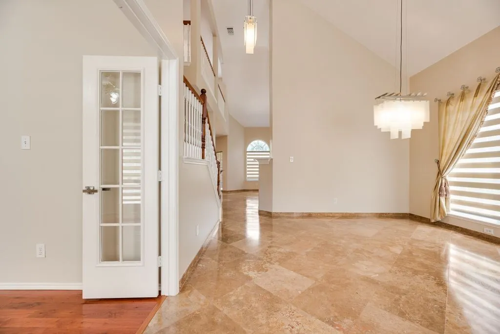 Single Family Residence For Sale in Collin County , 4341 Palmdale Drive, Plano, Texas 75024, 4 Bedroom, 3 Bathroom, 2 Garage spaces, 2,583 Sqft, built in 1996, mls#21372945, Real Estate Agent in Plano, Homes For Sale in Collin county, Homes For Sale in Plano, Realtor in Plano Texas, Real Estate Brokerage Independent Realty Texas, Luminita Cordes Realtor