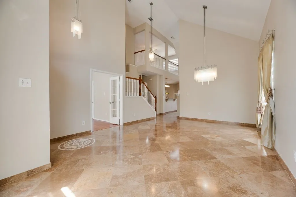 Single Family Residence For Sale in Collin County , 4341 Palmdale Drive, Plano, Texas 75024, 4 Bedroom, 3 Bathroom, 2 Garage spaces, 2,583 Sqft, built in 1996, mls#21372945, Real Estate Agent in Plano, Homes For Sale in Collin county, Homes For Sale in Plano, Realtor in Plano Texas, Real Estate Brokerage Independent Realty Texas, Luminita Cordes Realtor