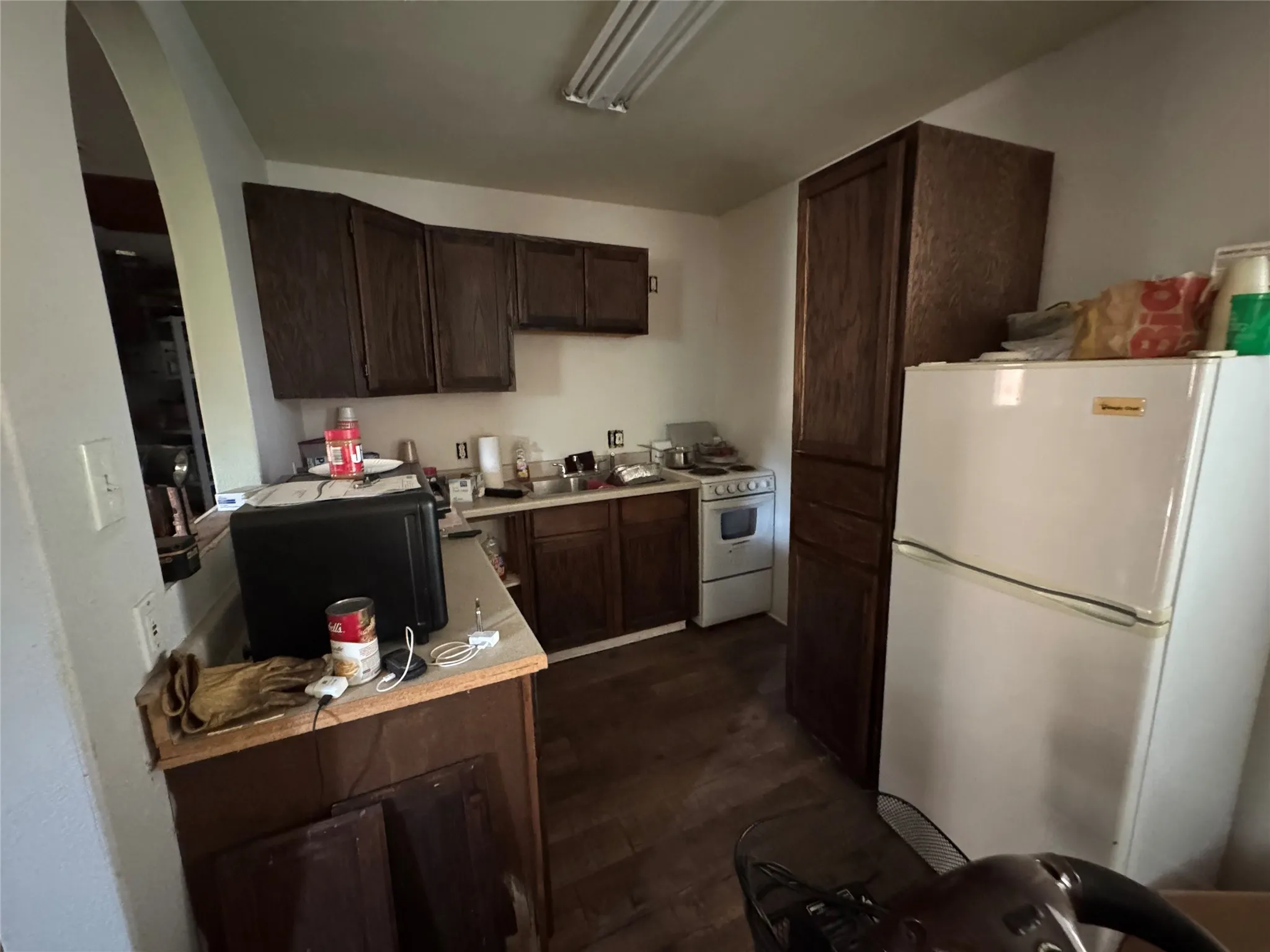 Single Family Residence For Sale in Tarrant County , 3203 Runnels Street, Fort Worth, Texas 76106, 2 Bedroom, 1 Bathroom, Garage spaces, 792 Sqft, built in 1946, mls#21372936, Real Estate Agent in Fort Worth, Homes For Sale in Tarrant county, Homes For Sale in Fort Worth, Realtor in Fort Worth Texas, Real Estate Brokerage Independent Realty Texas, Luminita Cordes Realtor