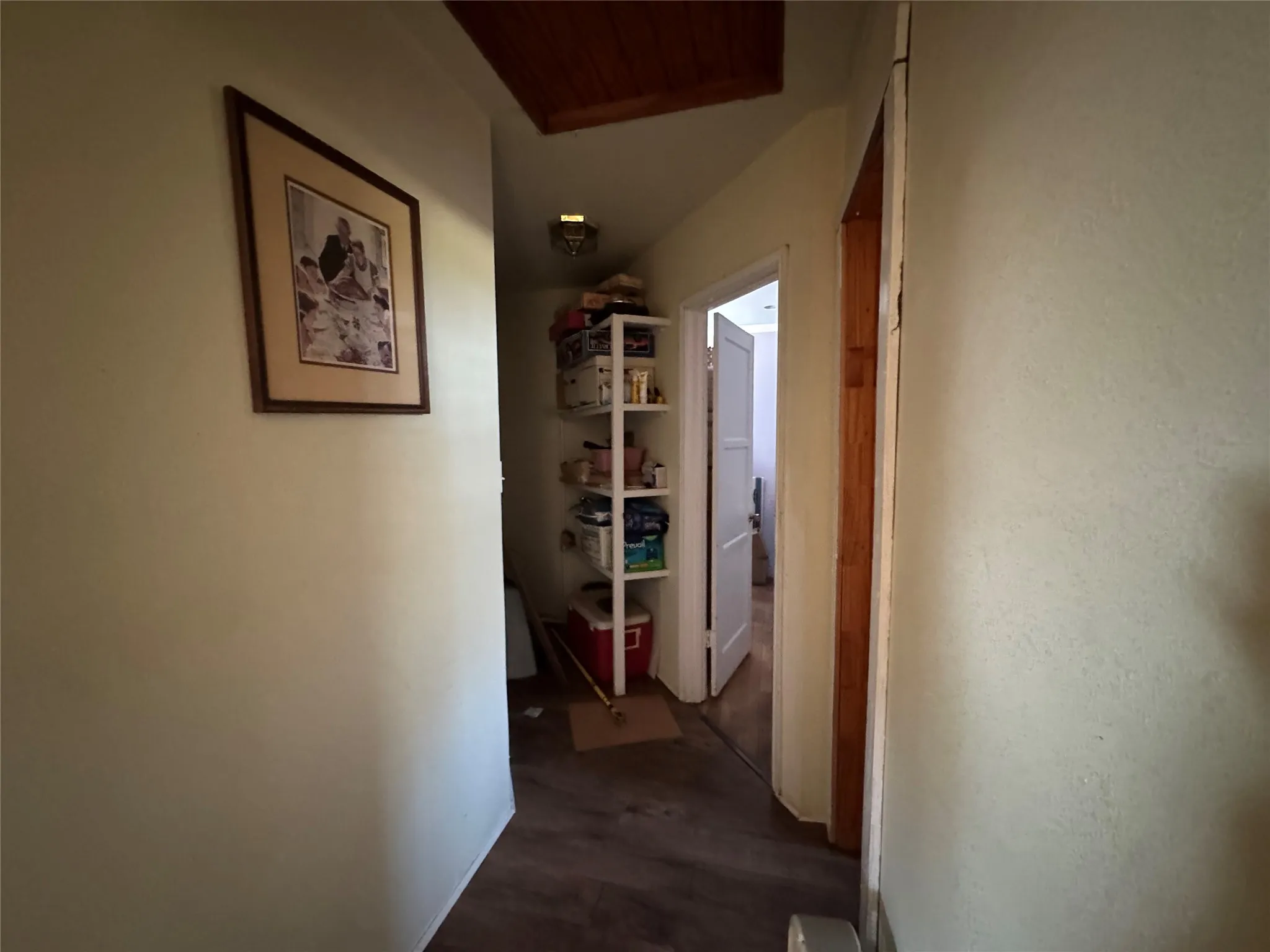 Single Family Residence For Sale in Tarrant County , 3203 Runnels Street, Fort Worth, Texas 76106, 2 Bedroom, 1 Bathroom, Garage spaces, 792 Sqft, built in 1946, mls#21372936, Real Estate Agent in Fort Worth, Homes For Sale in Tarrant county, Homes For Sale in Fort Worth, Realtor in Fort Worth Texas, Real Estate Brokerage Independent Realty Texas, Luminita Cordes Realtor