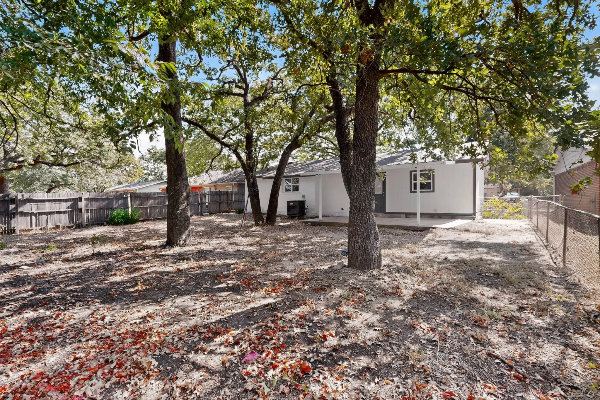 Single Family Residence For Sale in Dallas County , 3029 Forestdale Lane, Balch Springs, Texas 75180, 4 Bedroom, 3 Bathroom, Garage spaces, 1,261 Sqft, built in 1971, mls#21372601, Real Estate Agent in Balch Springs, Homes For Sale in Dallas county, Homes For Sale in Balch Springs, Realtor in Balch Springs Texas, Real Estate Brokerage Independent Realty Texas, Luminita Cordes Realtor