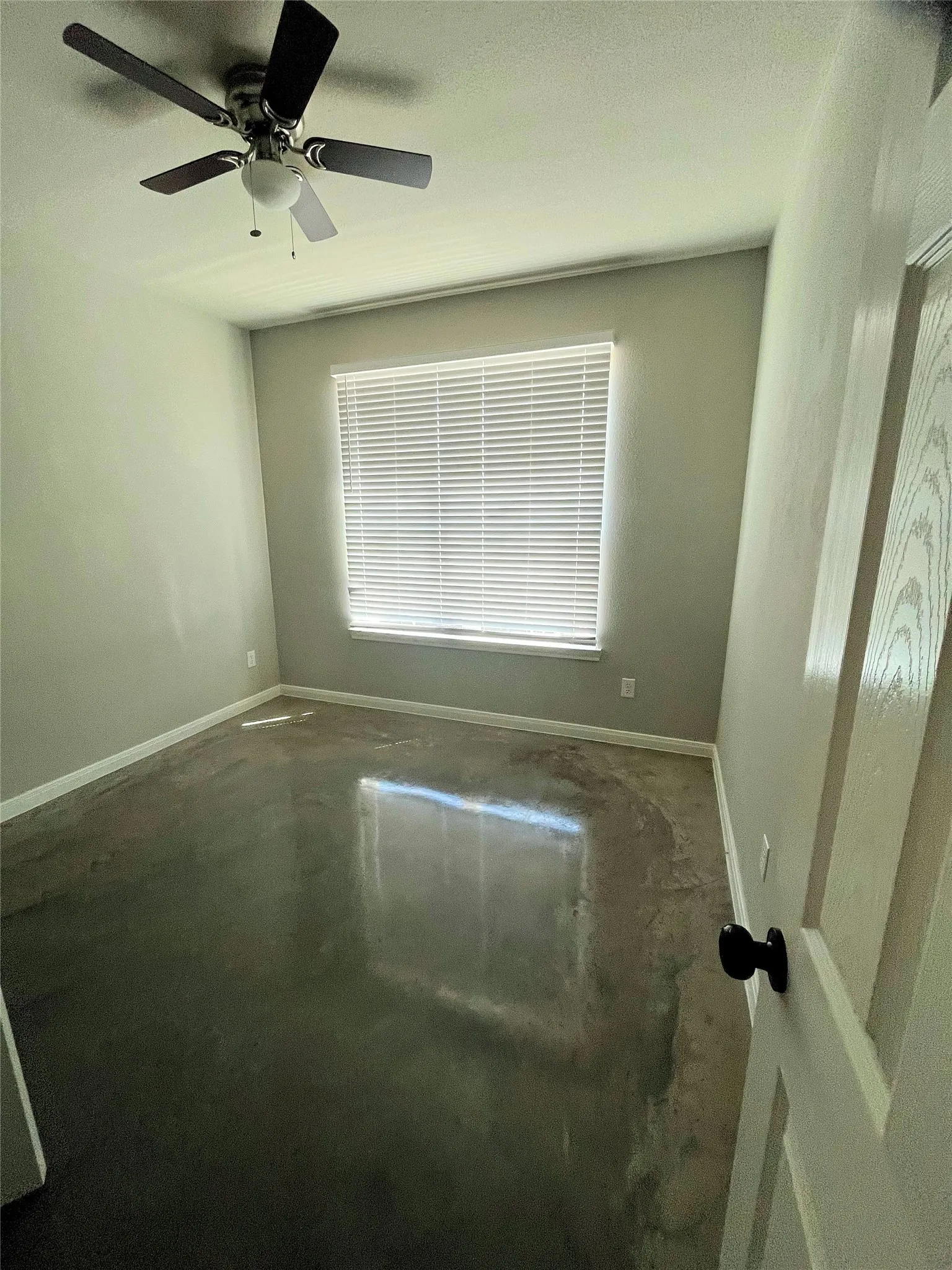 Single Family Residence For Rent in Somervell County , 1067 County Road 327A, Glen Rose, Texas 76043, 3 Bedroom, 2 Bathroom, 2 Garage spaces, 1,700 Sqft, built in 2023, mls#21372960, Real Estate Agent in Glen Rose, Homes For Rent in Somervell county, Homes For Rent in Glen Rose, Realtor in Glen Rose Texas, Real Estate Brokerage Independent Realty Texas, Luminita Cordes Realtor