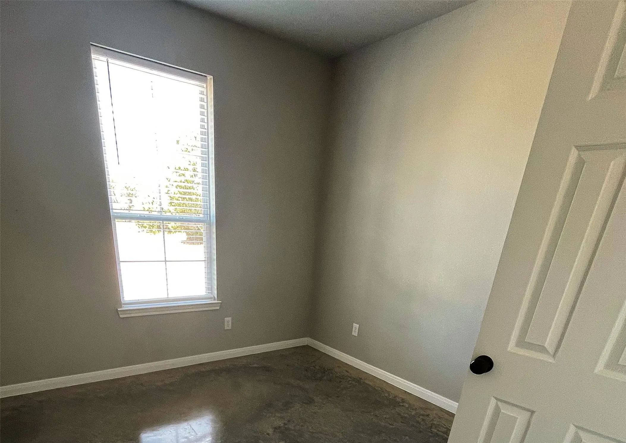 Single Family Residence For Rent in Somervell County , 1067 County Road 327A, Glen Rose, Texas 76043, 3 Bedroom, 2 Bathroom, 2 Garage spaces, 1,700 Sqft, built in 2023, mls#21372960, Real Estate Agent in Glen Rose, Homes For Rent in Somervell county, Homes For Rent in Glen Rose, Realtor in Glen Rose Texas, Real Estate Brokerage Independent Realty Texas, Luminita Cordes Realtor