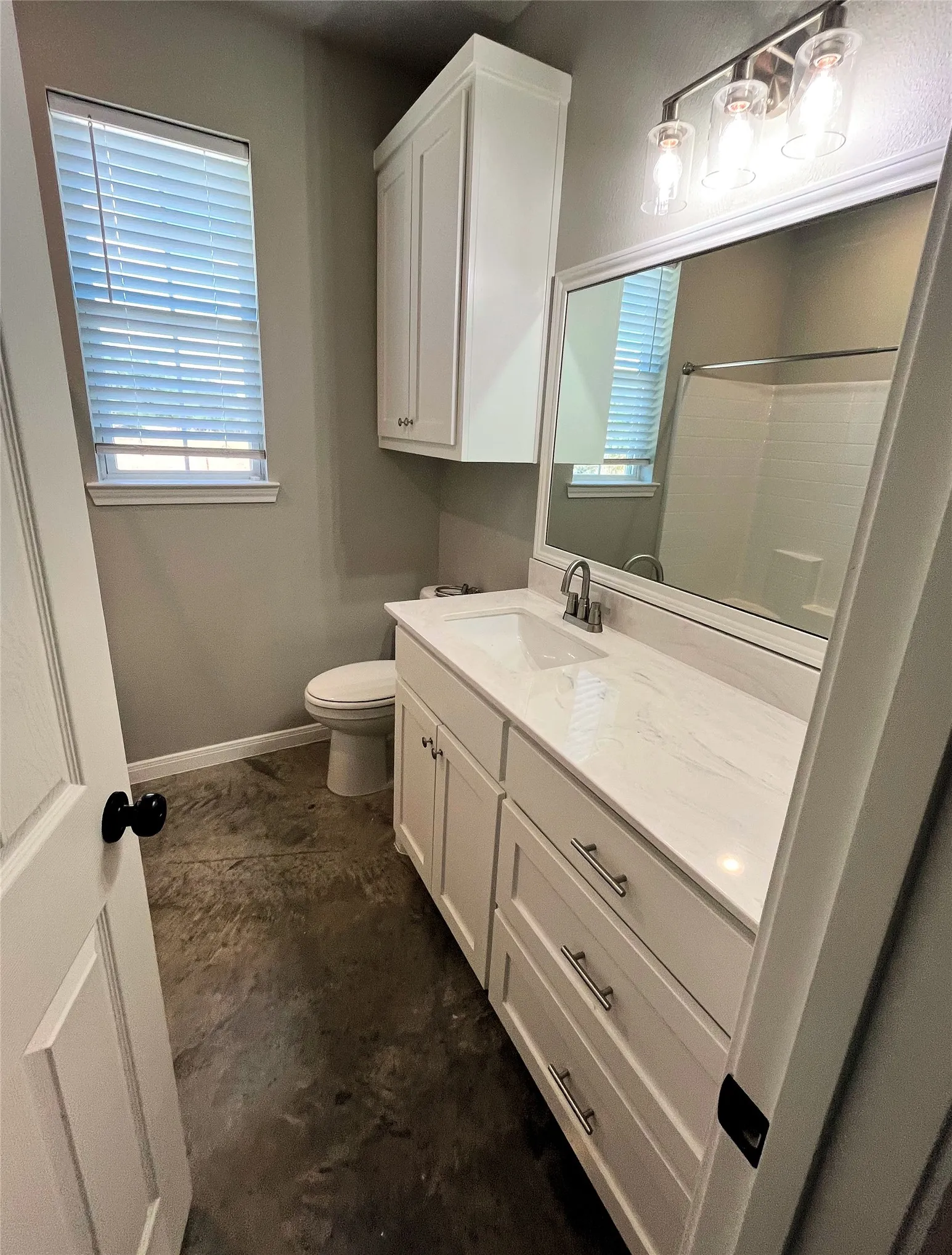 Single Family Residence For Rent in Somervell County , 1067 County Road 327A, Glen Rose, Texas 76043, 3 Bedroom, 2 Bathroom, 2 Garage spaces, 1,700 Sqft, built in 2023, mls#21372960, Real Estate Agent in Glen Rose, Homes For Rent in Somervell county, Homes For Rent in Glen Rose, Realtor in Glen Rose Texas, Real Estate Brokerage Independent Realty Texas, Luminita Cordes Realtor