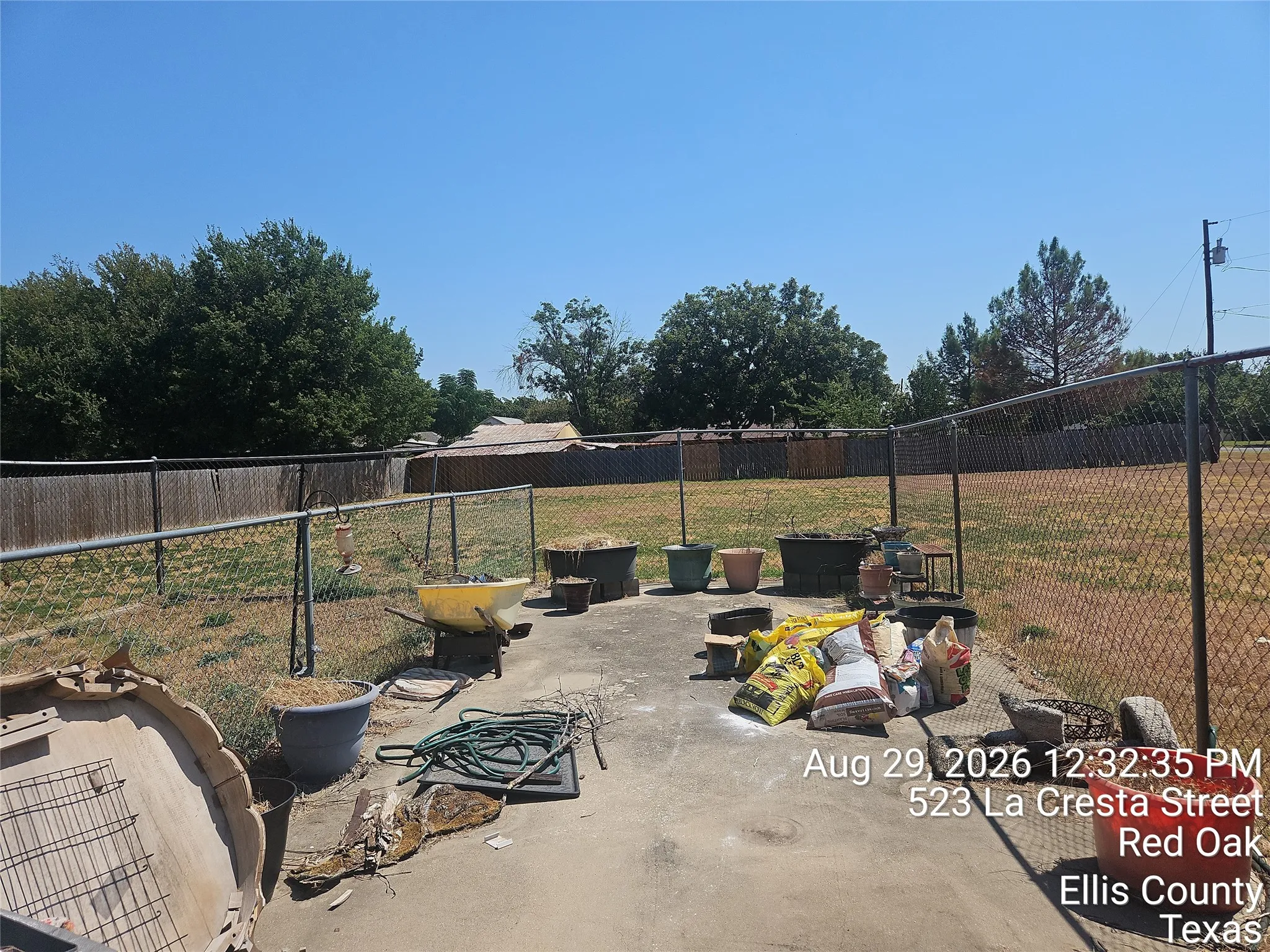 Single Family Residence For Sale in Ellis County , 134 Ridgeway Drive, Red Oak, Texas 75154, 3 Bedroom, 2 Bathroom, 2 Garage spaces, 1,532 Sqft, built in 1985, mls#21372874, Real Estate Agent in Red Oak, Homes For Sale in Ellis county, Homes For Sale in Red Oak, Realtor in Red Oak Texas, Real Estate Brokerage Independent Realty Texas, Luminita Cordes Realtor