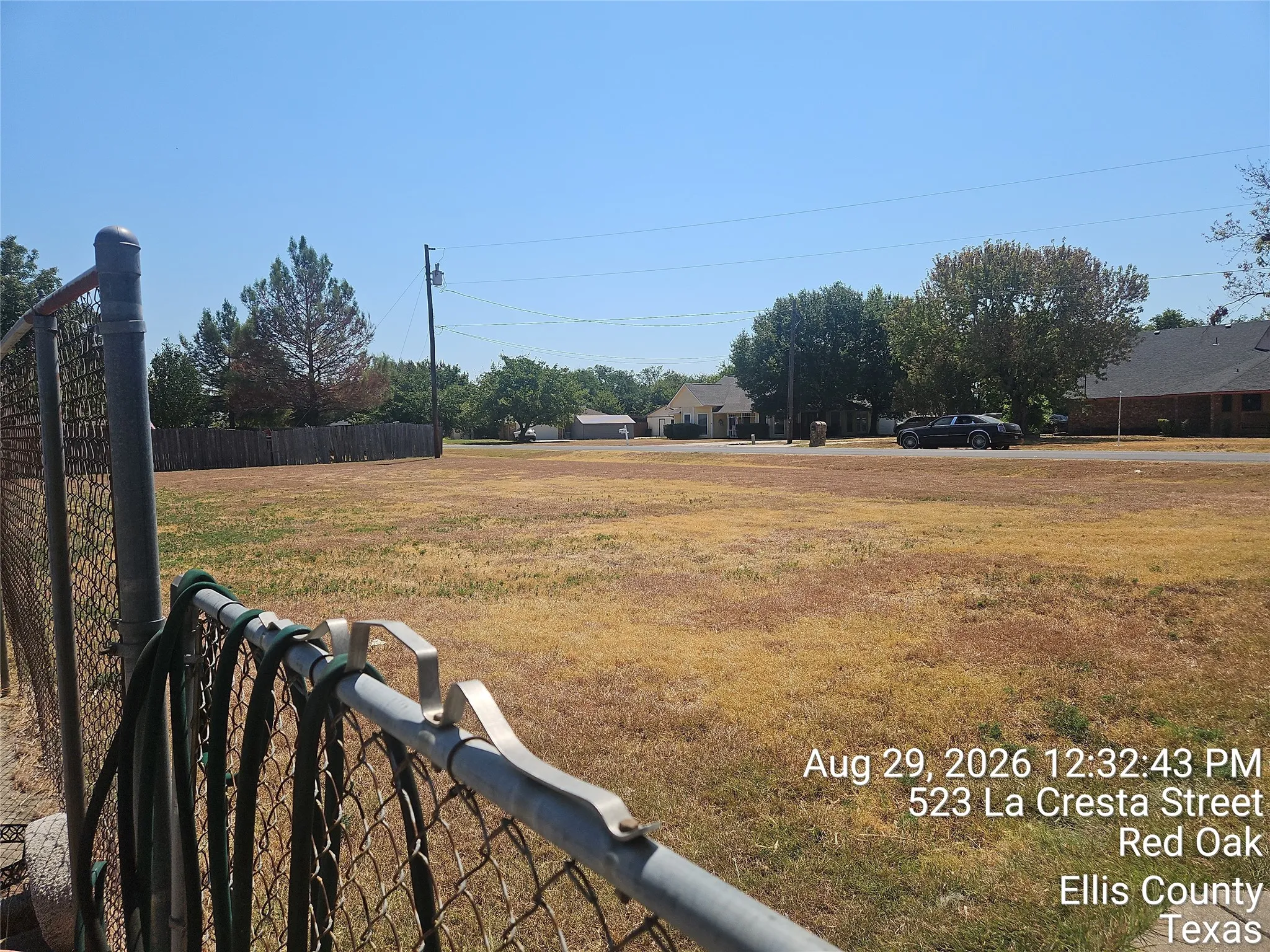 Single Family Residence For Sale in Ellis County , 134 Ridgeway Drive, Red Oak, Texas 75154, 3 Bedroom, 2 Bathroom, 2 Garage spaces, 1,532 Sqft, built in 1985, mls#21372874, Real Estate Agent in Red Oak, Homes For Sale in Ellis county, Homes For Sale in Red Oak, Realtor in Red Oak Texas, Real Estate Brokerage Independent Realty Texas, Luminita Cordes Realtor