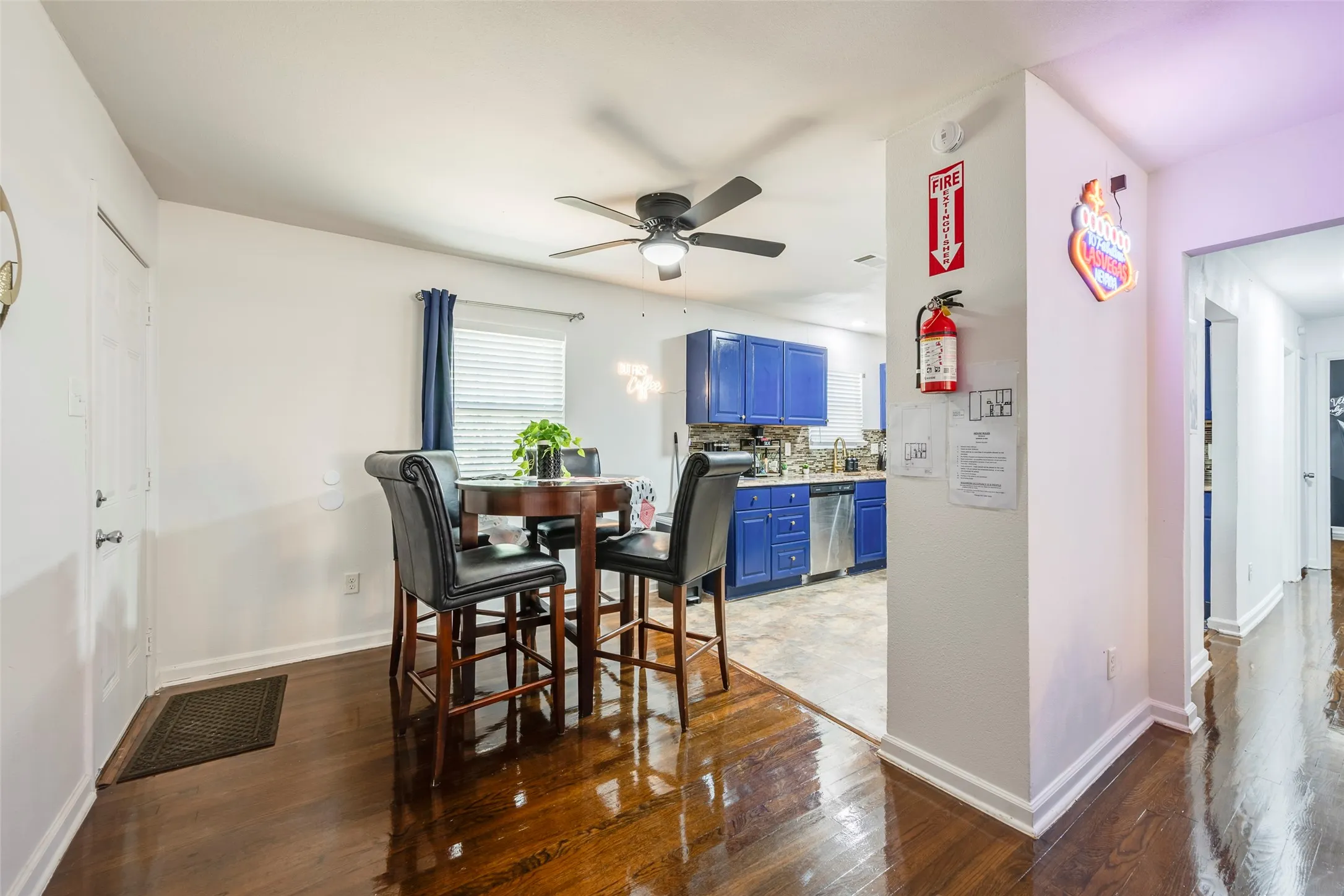 Single Family Residence For Sale in Tarrant County , 509 Circle Drive, Arlington, Texas 76010, 3 Bedroom, 1 Bathroom, 1 Garage spaces, 960 Sqft, built in 1955, mls#21372449, Real Estate Agent in Arlington, Homes For Sale in Tarrant county, Homes For Sale in Arlington, Realtor in Arlington Texas, Real Estate Brokerage Independent Realty Texas, Luminita Cordes Realtor