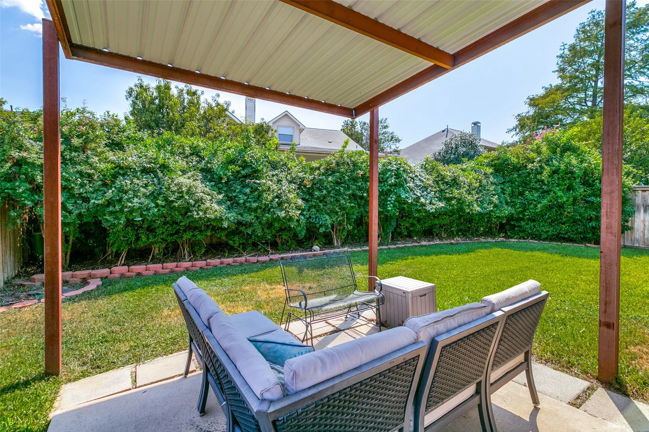 Single Family Residence For Sale in Tarrant County , 6721 Day Drive, Fort Worth, Texas 76132, 4 Bedroom, 2 Bathroom, 2 Garage spaces, 1,914 Sqft, built in 1999, mls#21372357, Real Estate Agent in Fort Worth, Homes For Sale in Tarrant county, Homes For Sale in Fort Worth, Realtor in Fort Worth Texas, Real Estate Brokerage Independent Realty Texas, Luminita Cordes Realtor