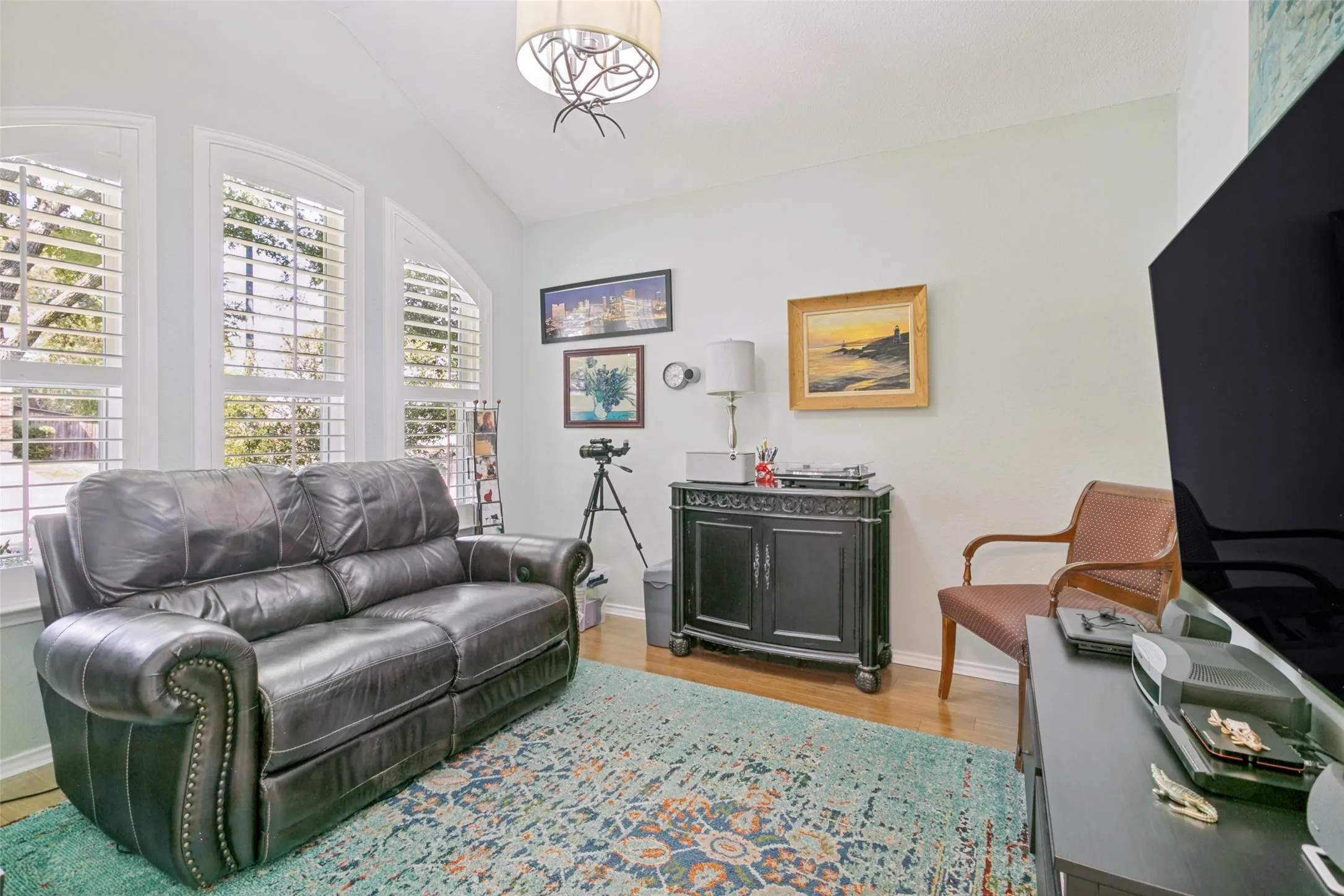 Single Family Residence For Sale in Tarrant County , 6721 Day Drive, Fort Worth, Texas 76132, 4 Bedroom, 2 Bathroom, 2 Garage spaces, 1,914 Sqft, built in 1999, mls#21372357, Real Estate Agent in Fort Worth, Homes For Sale in Tarrant county, Homes For Sale in Fort Worth, Realtor in Fort Worth Texas, Real Estate Brokerage Independent Realty Texas, Luminita Cordes Realtor