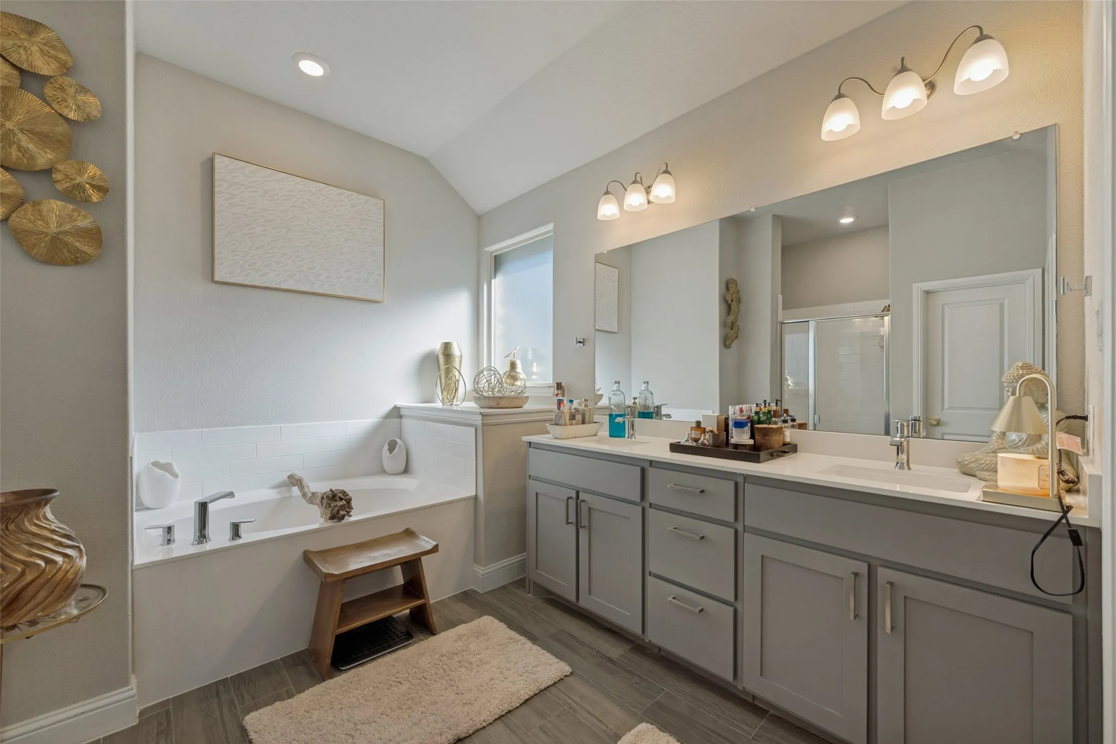 Single Family Residence For Sale in Tarrant County , 1117 Silver Oak Drive, Mansfield, Texas 76063, 4 Bedroom, 2 Bathroom, 2 Garage spaces, 2,000 Sqft, built in 2021, mls#21361343, Real Estate Agent in Mansfield, Homes For Sale in Tarrant county, Homes For Sale in Mansfield, Realtor in Mansfield Texas, Real Estate Brokerage Independent Realty Texas, Luminita Cordes Realtor