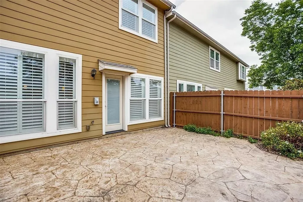 Townhouse For Sale in Collin County , 1409 Clarinet Lane, Plano, Texas 75074, 3 Bedroom, 3 Bathroom, 2 Garage spaces, 1,693 Sqft, built in 2014, mls#21372957, Real Estate Agent in Plano, Homes For Sale in Collin county, Homes For Sale in Plano, Realtor in Plano Texas, Real Estate Brokerage Independent Realty Texas, Luminita Cordes Realtor