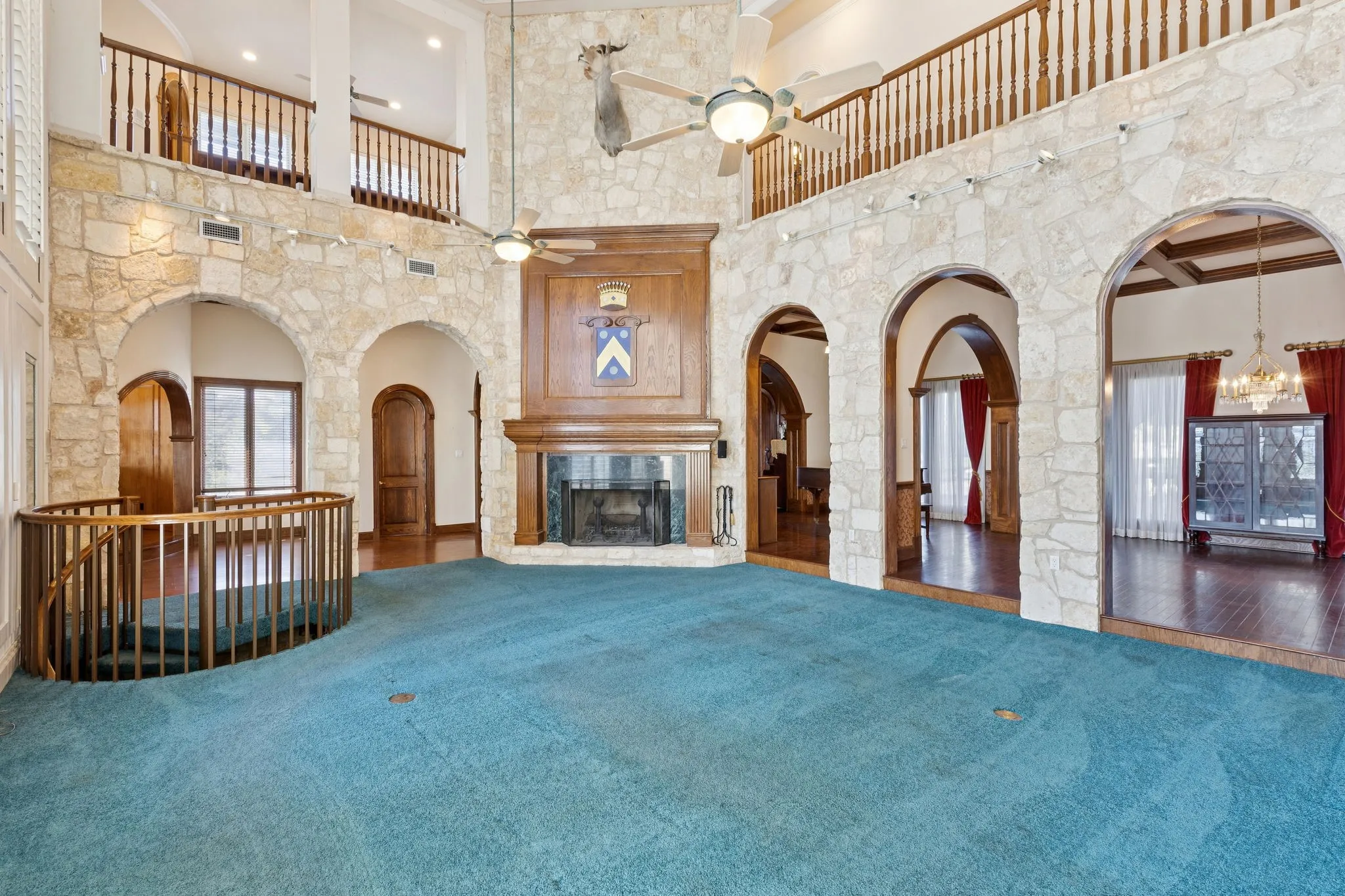 Single Family Residence For Sale in Tarrant County , 9888 Boat Club Road, Fort Worth, Texas 76179, 4 Bedroom, 5 Bathroom, 4 Garage spaces, 6,561 Sqft, built in 1998, mls#21372959, Real Estate Agent in Fort Worth, Homes For Sale in Tarrant county, Homes For Sale in Fort Worth, Realtor in Fort Worth Texas, Real Estate Brokerage Independent Realty Texas, Luminita Cordes Realtor