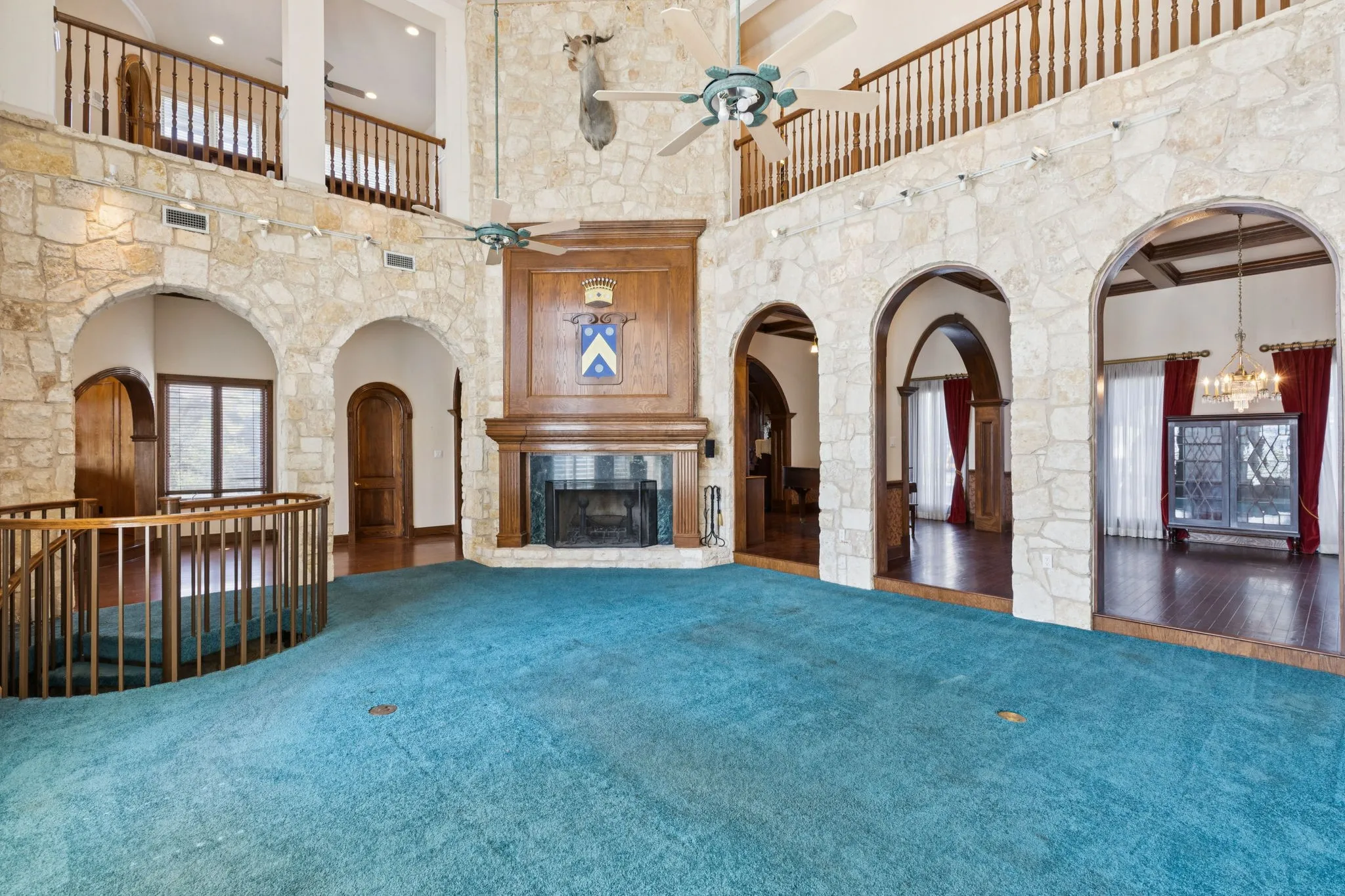 Single Family Residence For Sale in Tarrant County , 9888 Boat Club Road, Fort Worth, Texas 76179, 4 Bedroom, 5 Bathroom, 4 Garage spaces, 6,561 Sqft, built in 1998, mls#21372959, Real Estate Agent in Fort Worth, Homes For Sale in Tarrant county, Homes For Sale in Fort Worth, Realtor in Fort Worth Texas, Real Estate Brokerage Independent Realty Texas, Luminita Cordes Realtor