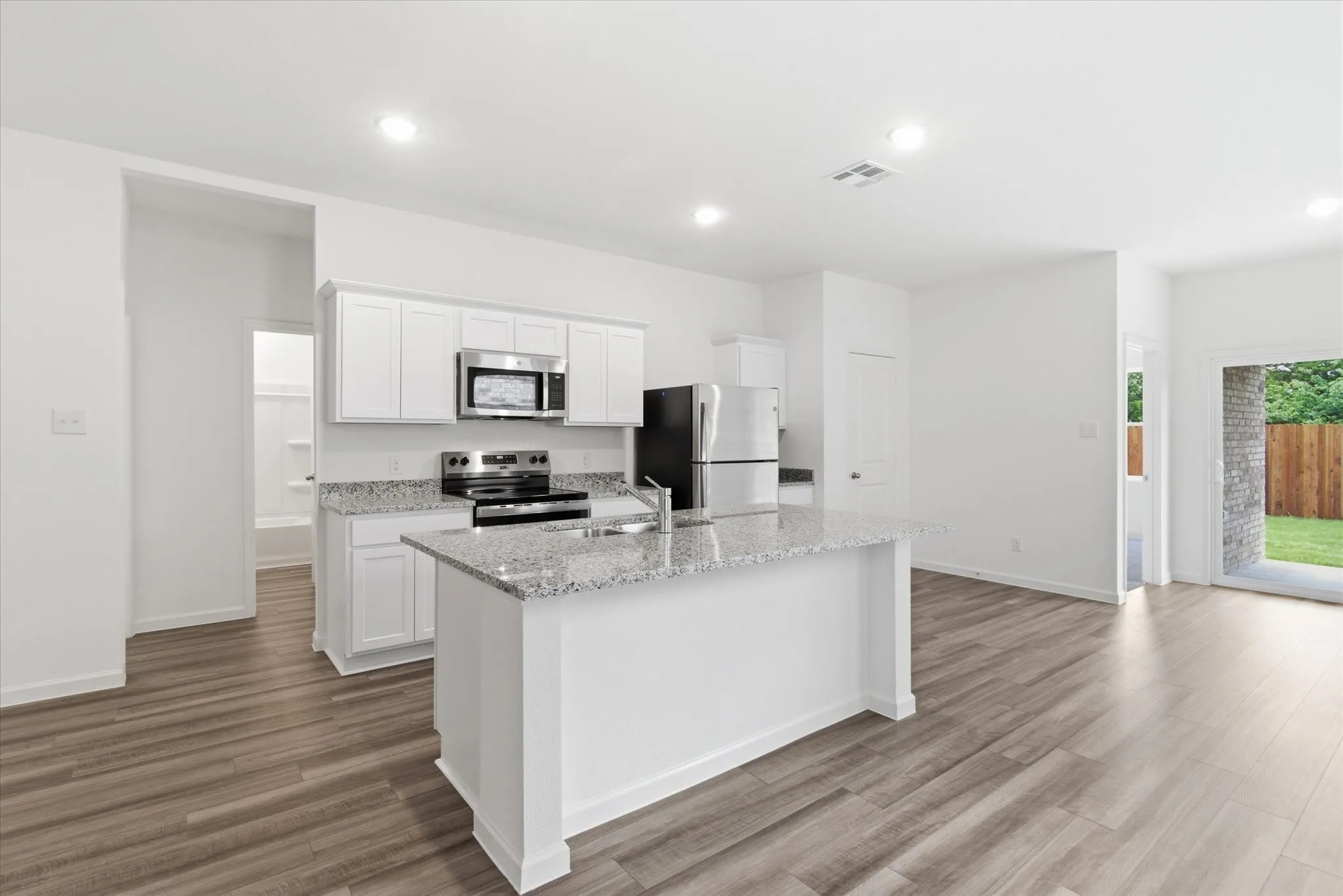Single Family Residence For Rent in Collin County , 2120 Prairie Lane, Melissa, Texas 75454, 3 Bedroom, 2 Bathroom, 2 Garage spaces, 1,473 Sqft, built in 2026, mls#21372808, Real Estate Agent in Melissa, Homes For Rent in Collin county, Homes For Rent in Melissa, Realtor in Melissa Texas, Real Estate Brokerage Independent Realty Texas, Luminita Cordes Realtor