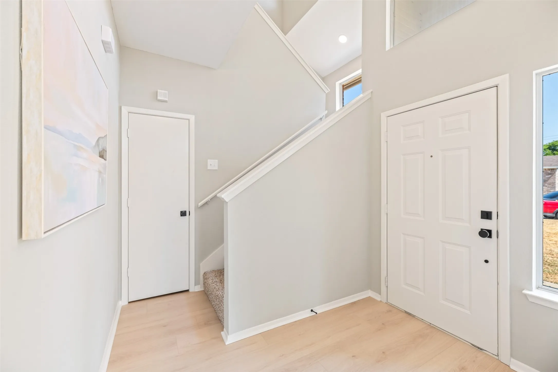 Single Family Residence For Sale in Tarrant County , 1012 Cheddar Court, Arlington, Texas 76017, 3 Bedroom, 3 Bathroom, 2 Garage spaces, 1,577 Sqft, built in 1996, mls#21355183, Real Estate Agent in Arlington, Homes For Sale in Tarrant county, Homes For Sale in Arlington, Realtor in Arlington Texas, Real Estate Brokerage Independent Realty Texas, Luminita Cordes Realtor