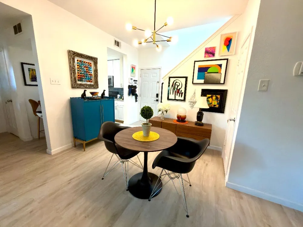 Condominium For Rent in Dallas County , 8404 Forest Lane 305, Dallas, Texas 75243, 1 Bedroom, 2 Bathroom, Garage spaces, 928 Sqft, built in 1984, mls#21372963, Real Estate Agent in Dallas, Homes For Rent in Dallas county, Homes For Rent in Dallas, Realtor in Dallas Texas, Real Estate Brokerage Independent Realty Texas, Luminita Cordes Realtor