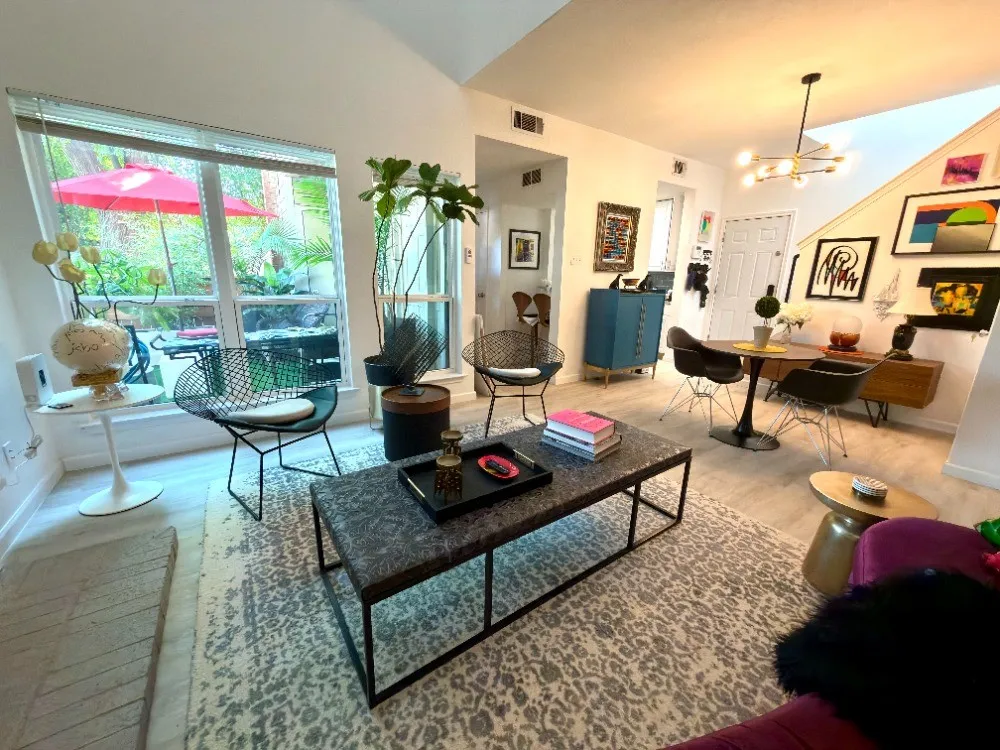 Condominium For Rent in Dallas County , 8404 Forest Lane 305, Dallas, Texas 75243, 1 Bedroom, 2 Bathroom, Garage spaces, 928 Sqft, built in 1984, mls#21372963, Real Estate Agent in Dallas, Homes For Rent in Dallas county, Homes For Rent in Dallas, Realtor in Dallas Texas, Real Estate Brokerage Independent Realty Texas, Luminita Cordes Realtor