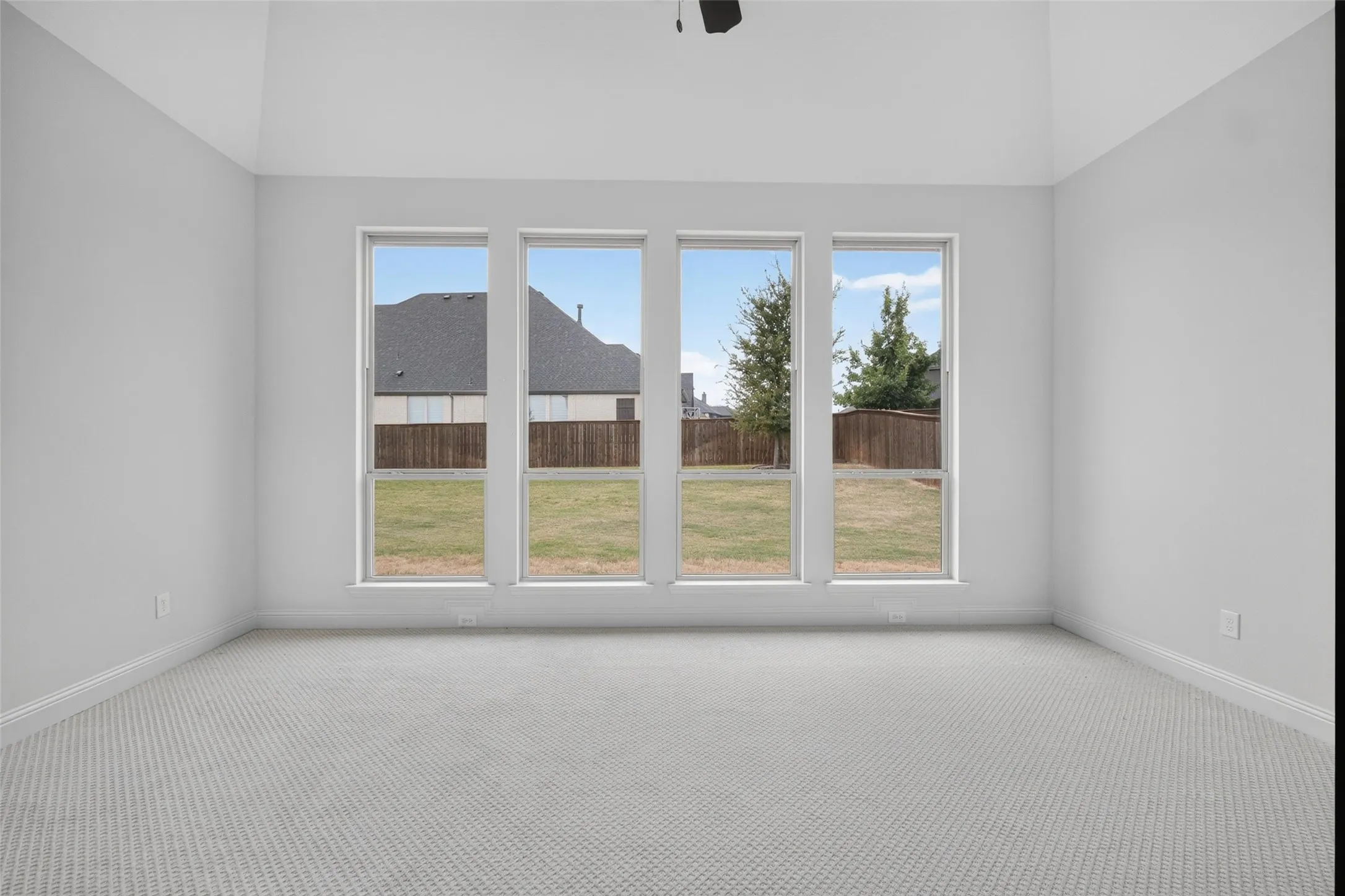 Single Family Residence For Rent in Johnson County , 1316 Limestone Ridge Road, Mansfield, Texas 76063, 4 Bedroom, 5 Bathroom, 3 Garage spaces, 4,063 Sqft, built in 2022, mls#21369828, Real Estate Agent in Mansfield, Homes For Rent in Johnson county, Homes For Rent in Mansfield, Realtor in Mansfield Texas, Real Estate Brokerage Independent Realty Texas, Luminita Cordes Realtor