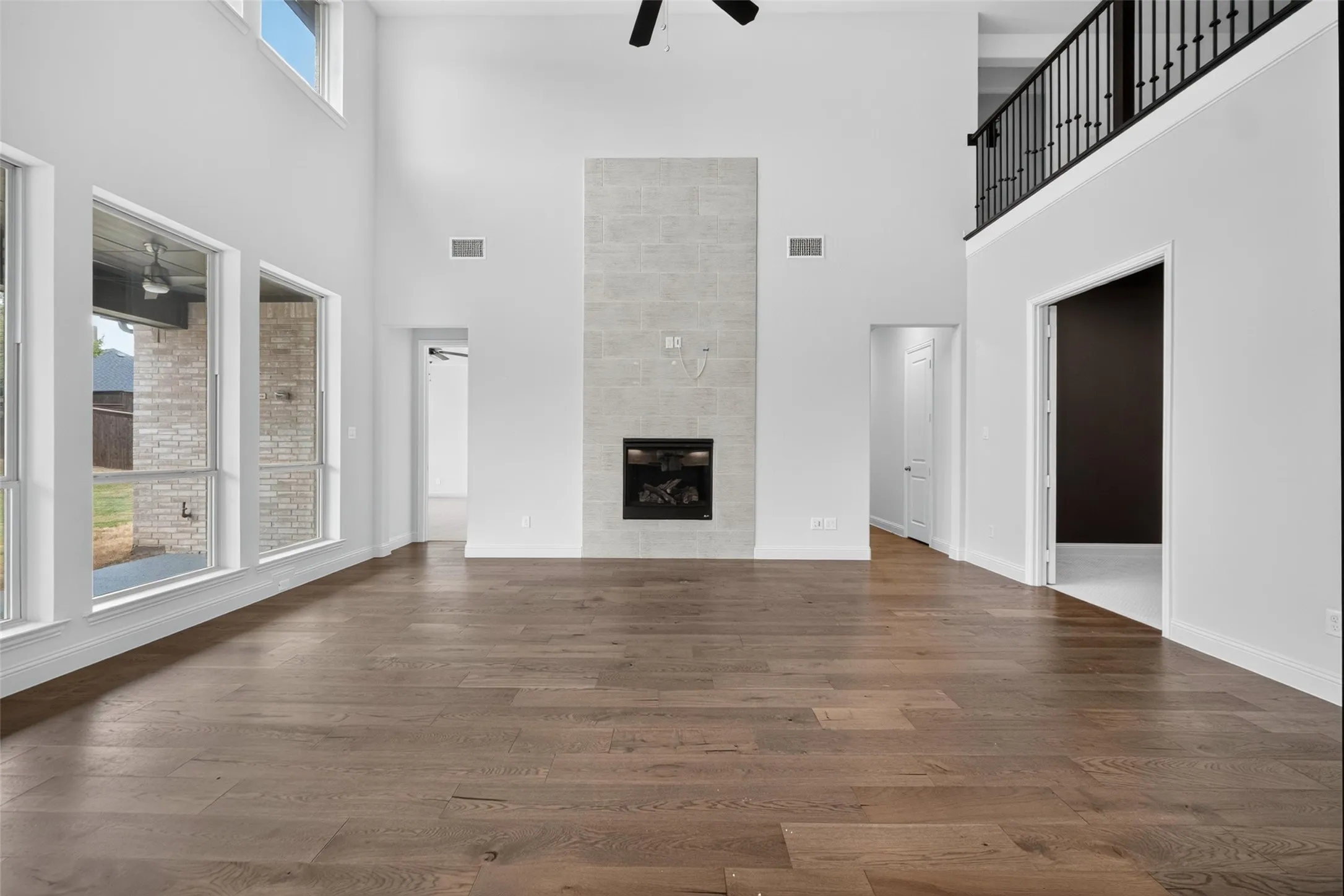 Single Family Residence For Rent in Johnson County , 1316 Limestone Ridge Road, Mansfield, Texas 76063, 4 Bedroom, 5 Bathroom, 3 Garage spaces, 4,063 Sqft, built in 2022, mls#21369828, Real Estate Agent in Mansfield, Homes For Rent in Johnson county, Homes For Rent in Mansfield, Realtor in Mansfield Texas, Real Estate Brokerage Independent Realty Texas, Luminita Cordes Realtor