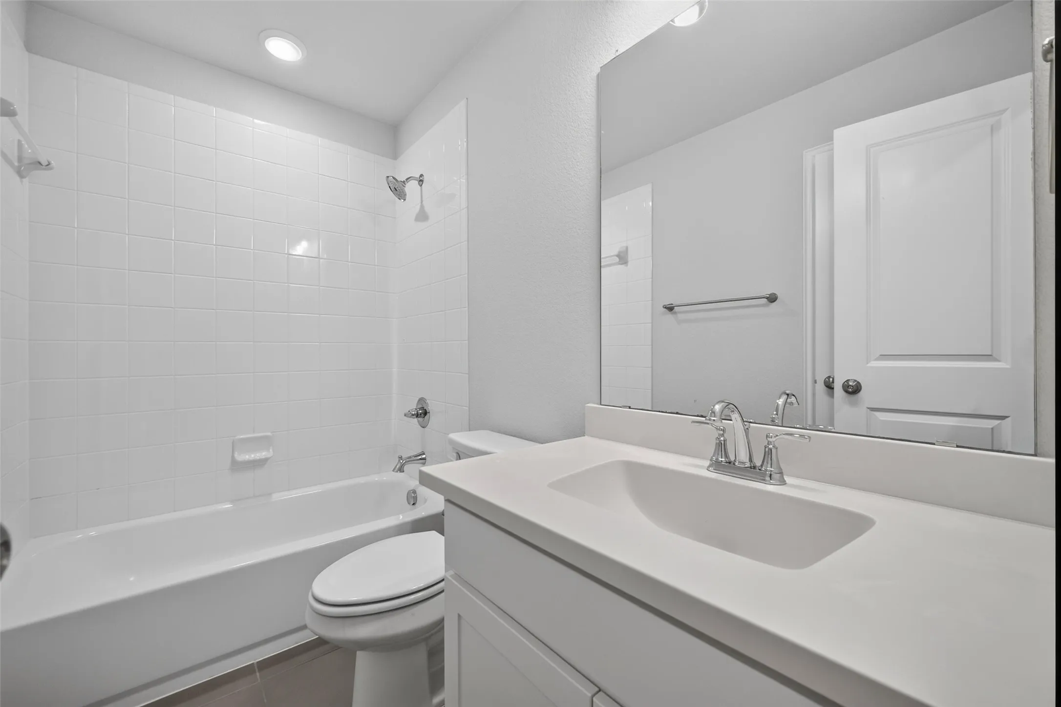 Single Family Residence For Rent in Johnson County , 1316 Limestone Ridge Road, Mansfield, Texas 76063, 4 Bedroom, 5 Bathroom, 3 Garage spaces, 4,063 Sqft, built in 2022, mls#21369828, Real Estate Agent in Mansfield, Homes For Rent in Johnson county, Homes For Rent in Mansfield, Realtor in Mansfield Texas, Real Estate Brokerage Independent Realty Texas, Luminita Cordes Realtor