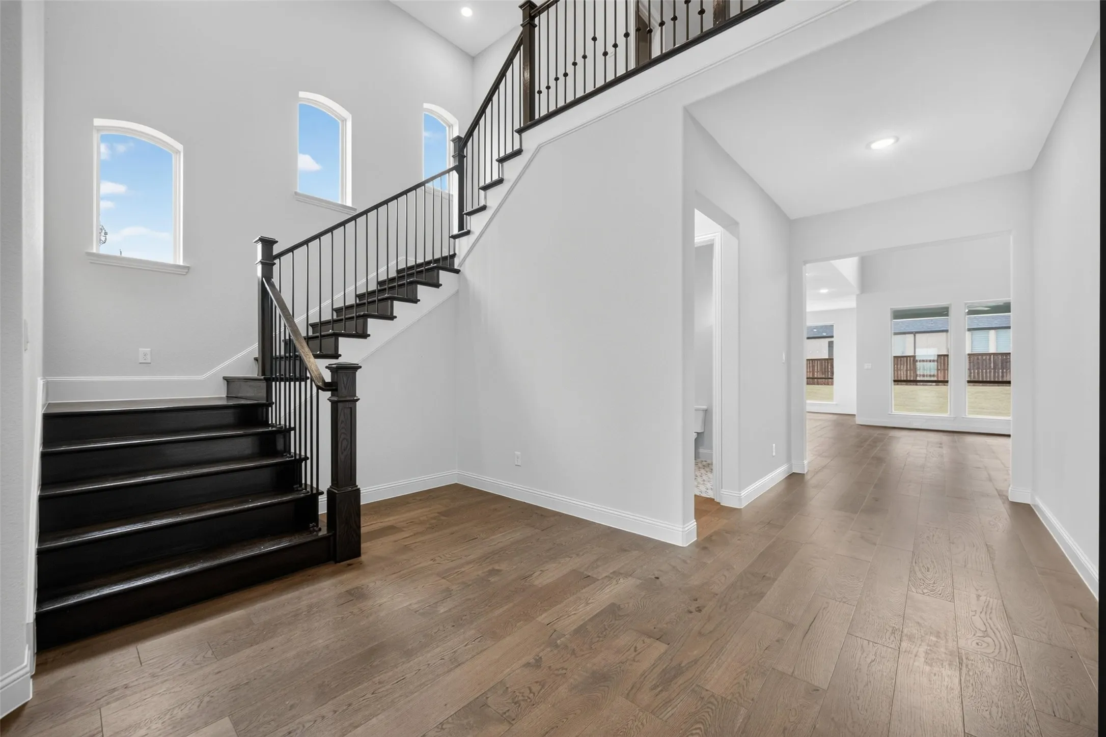 Single Family Residence For Rent in Johnson County , 1316 Limestone Ridge Road, Mansfield, Texas 76063, 4 Bedroom, 5 Bathroom, 3 Garage spaces, 4,063 Sqft, built in 2022, mls#21369828, Real Estate Agent in Mansfield, Homes For Rent in Johnson county, Homes For Rent in Mansfield, Realtor in Mansfield Texas, Real Estate Brokerage Independent Realty Texas, Luminita Cordes Realtor