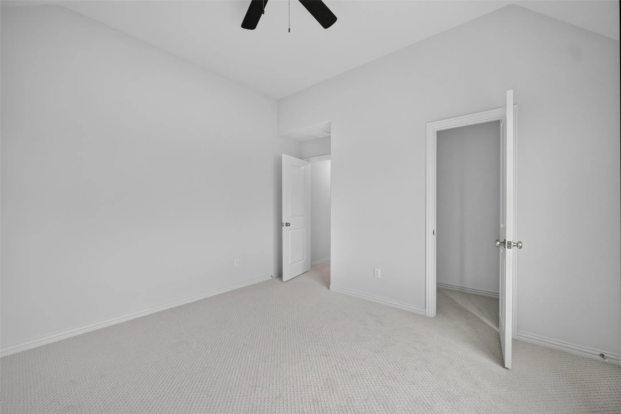 Single Family Residence For Rent in Johnson County , 1316 Limestone Ridge Road, Mansfield, Texas 76063, 4 Bedroom, 5 Bathroom, 3 Garage spaces, 4,063 Sqft, built in 2022, mls#21369828, Real Estate Agent in Mansfield, Homes For Rent in Johnson county, Homes For Rent in Mansfield, Realtor in Mansfield Texas, Real Estate Brokerage Independent Realty Texas, Luminita Cordes Realtor