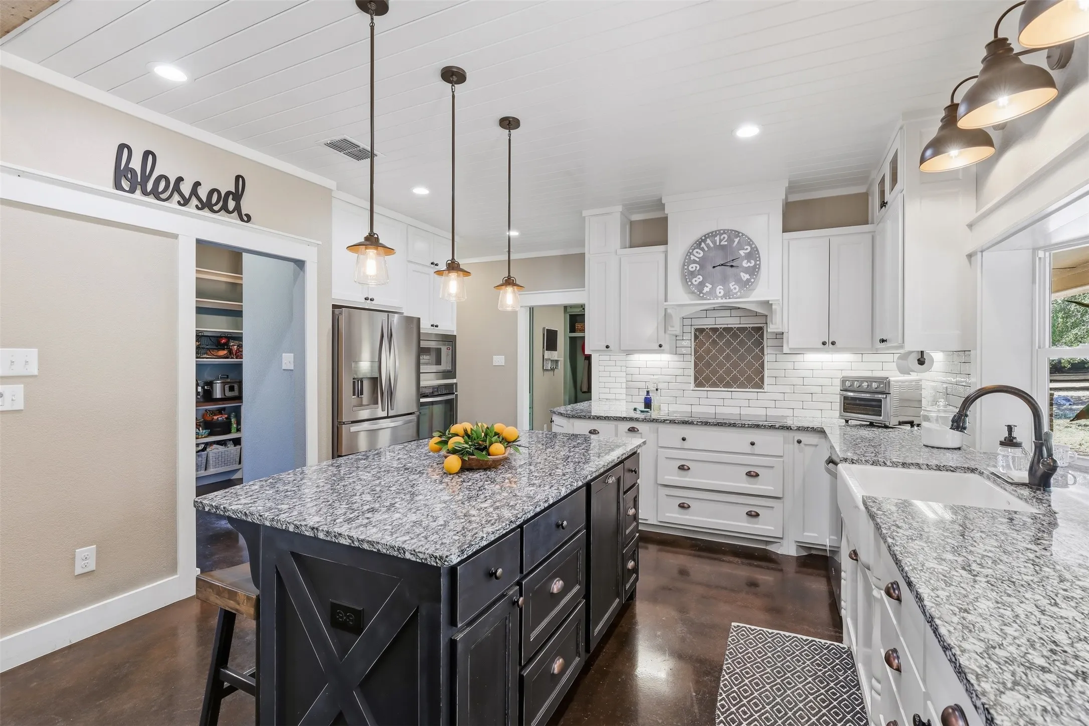 Single Family Residence For Sale in Erath County , 3570 County Road 180, Stephenville, Texas 76401, 4 Bedroom, 4 Bathroom, Garage spaces, 2,655 Sqft, built in 2016, mls#21372983, Real Estate Agent in Stephenville, Homes For Sale in Erath county, Homes For Sale in Stephenville, Realtor in Stephenville Texas, Real Estate Brokerage Independent Realty Texas, Luminita Cordes Realtor