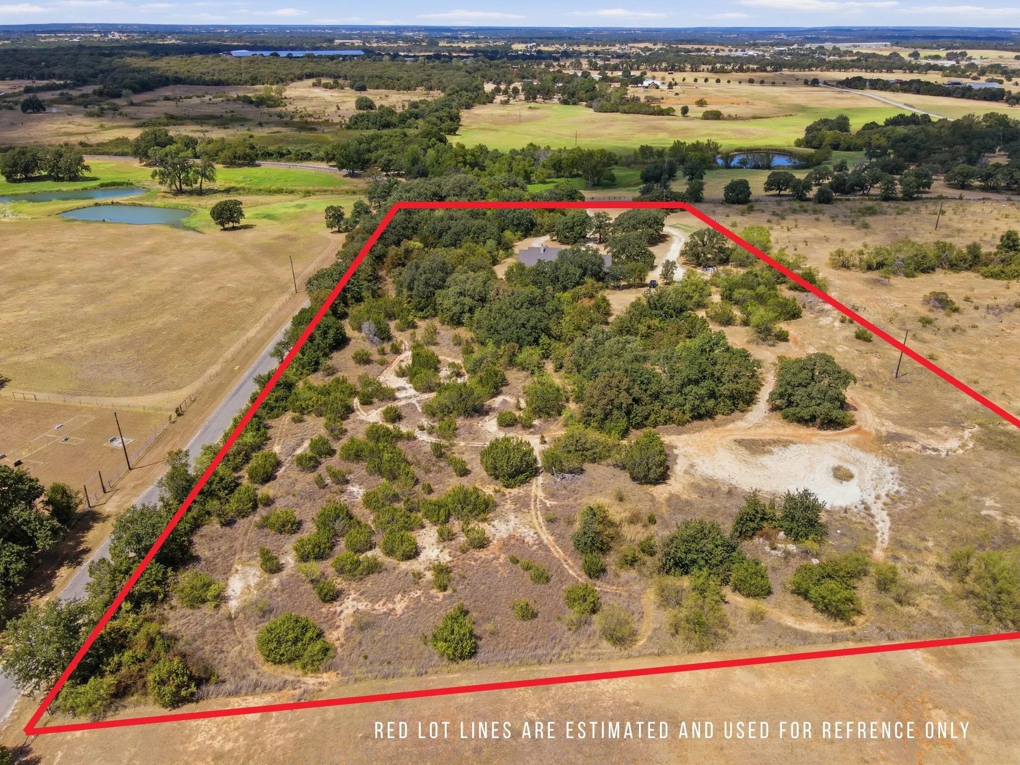 Single Family Residence For Sale in Erath County , 3570 County Road 180, Stephenville, Texas 76401, 4 Bedroom, 4 Bathroom, Garage spaces, 2,655 Sqft, built in 2016, mls#21372983, Real Estate Agent in Stephenville, Homes For Sale in Erath county, Homes For Sale in Stephenville, Realtor in Stephenville Texas, Real Estate Brokerage Independent Realty Texas, Luminita Cordes Realtor