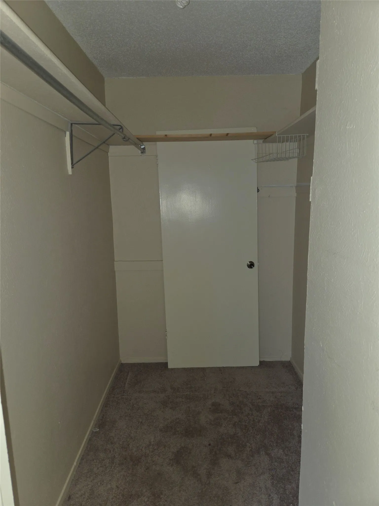Wlk-in closet