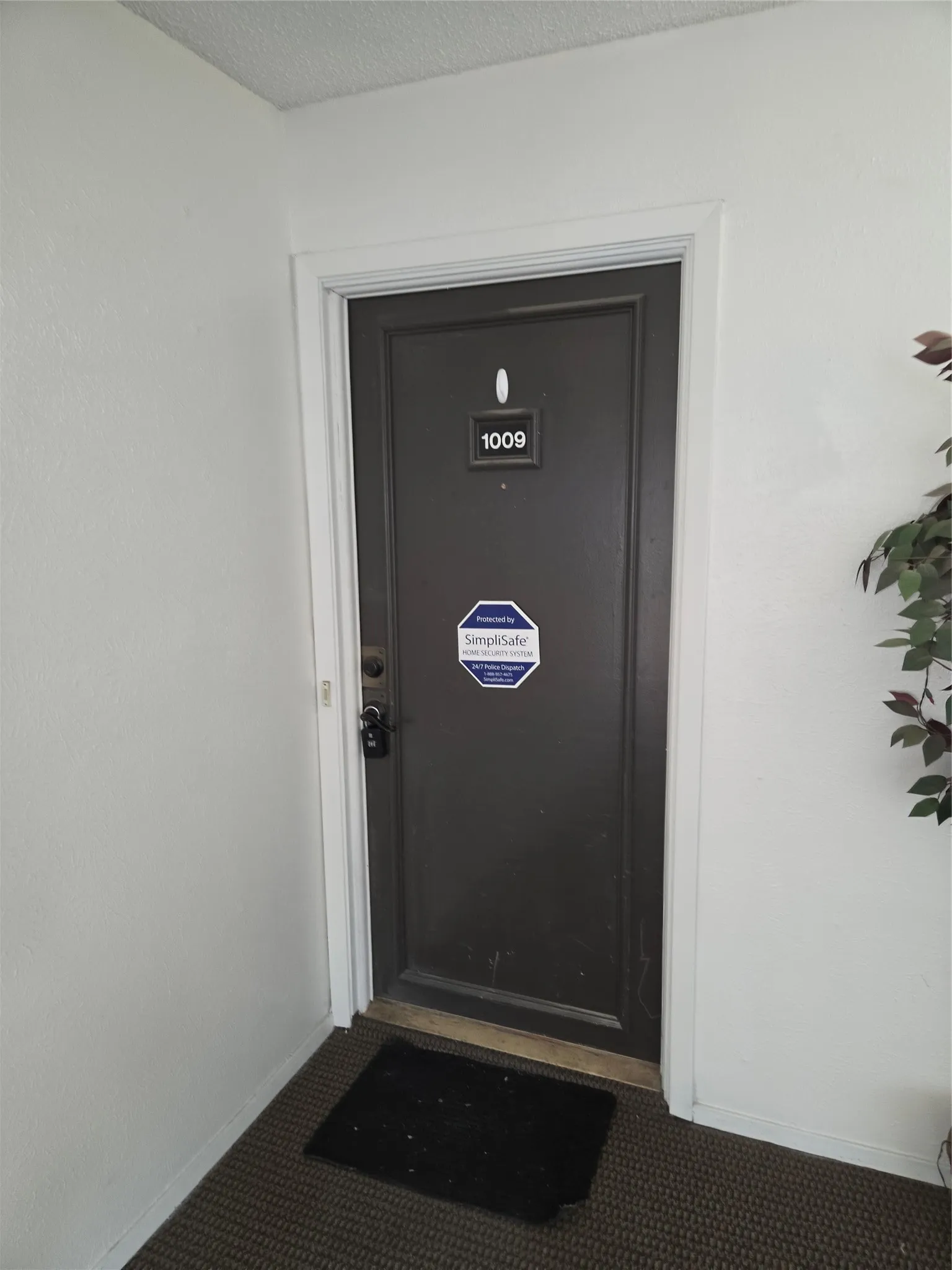 Condominium For Sale in Dallas County , 15889 Preston Road 1009, Dallas, Texas 75248, 1 Bedroom, 1 Bathroom, Garage spaces, 748 Sqft, built in 1983, mls#20933612, Real Estate Agent in Dallas, Homes For Sale in Dallas county, Homes For Sale in Dallas, Realtor in Dallas Texas, Real Estate Brokerage Independent Realty Texas, Luminita Cordes Realtor