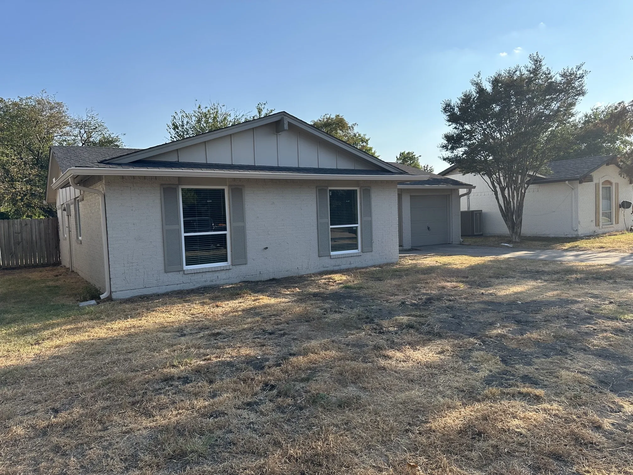 Single Family Residence For Rent in Dallas County , 1418 Homestead Place, Garland, Texas 75044, 4 Bedroom, 2 Bathroom, 1 Garage spaces, 1,850 Sqft, built in 1970, mls#21372997, Real Estate Agent in Garland, Homes For Rent in Dallas county, Homes For Rent in Garland, Realtor in Garland Texas, Real Estate Brokerage Independent Realty Texas, Luminita Cordes Realtor