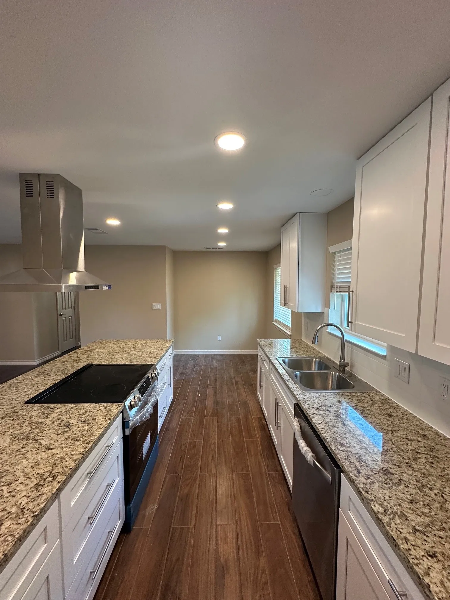 Single Family Residence For Rent in Dallas County , 1418 Homestead Place, Garland, Texas 75044, 4 Bedroom, 2 Bathroom, 1 Garage spaces, 1,850 Sqft, built in 1970, mls#21372997, Real Estate Agent in Garland, Homes For Rent in Dallas county, Homes For Rent in Garland, Realtor in Garland Texas, Real Estate Brokerage Independent Realty Texas, Luminita Cordes Realtor