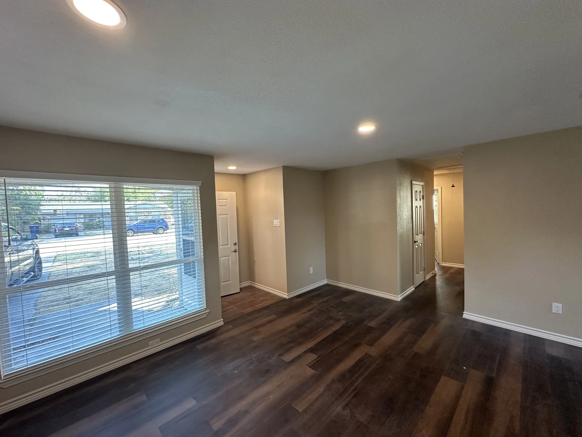 Single Family Residence For Rent in Dallas County , 1418 Homestead Place, Garland, Texas 75044, 4 Bedroom, 2 Bathroom, 1 Garage spaces, 1,850 Sqft, built in 1970, mls#21372997, Real Estate Agent in Garland, Homes For Rent in Dallas county, Homes For Rent in Garland, Realtor in Garland Texas, Real Estate Brokerage Independent Realty Texas, Luminita Cordes Realtor