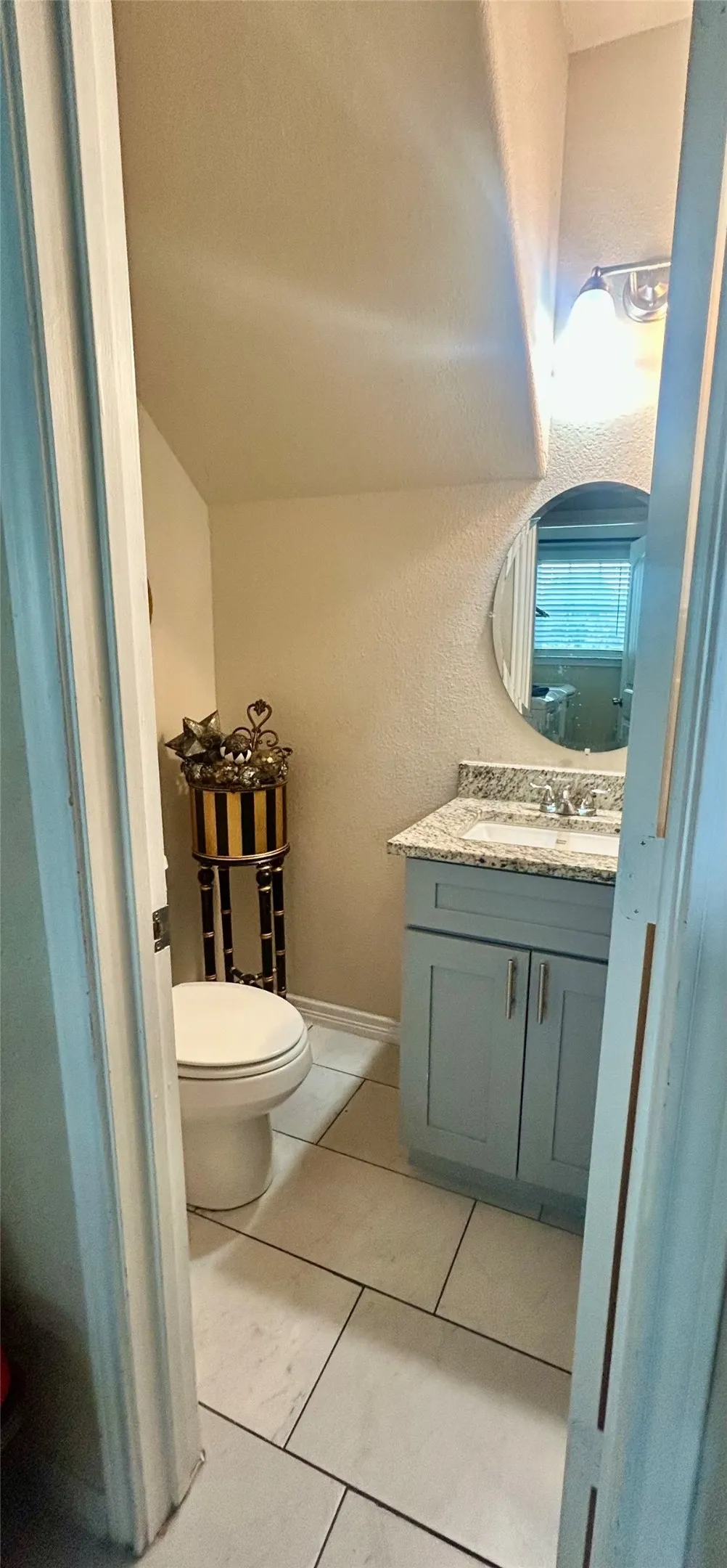 Single Family Residence For Sale in Dallas County , 2807 Ainwick Court, Dallas, Texas 75227, 4 Bedroom, 3 Bathroom, 1 Garage spaces, 1,958 Sqft, built in 2019, mls#21370736, Real Estate Agent in Dallas, Homes For Sale in Dallas county, Homes For Sale in Dallas, Realtor in Dallas Texas, Real Estate Brokerage Independent Realty Texas, Luminita Cordes Realtor