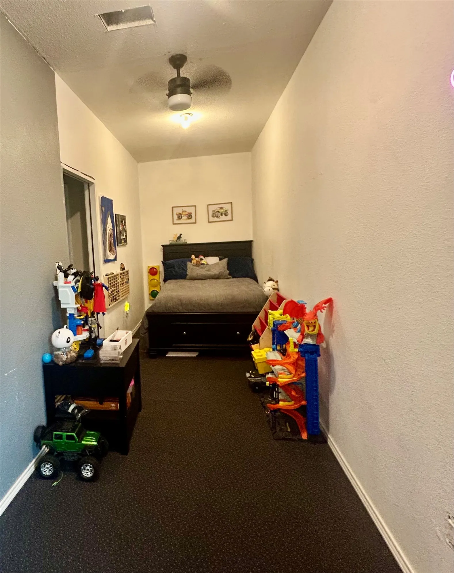 Single Family Residence For Sale in Dallas County , 2807 Ainwick Court, Dallas, Texas 75227, 4 Bedroom, 3 Bathroom, 1 Garage spaces, 1,958 Sqft, built in 2019, mls#21370736, Real Estate Agent in Dallas, Homes For Sale in Dallas county, Homes For Sale in Dallas, Realtor in Dallas Texas, Real Estate Brokerage Independent Realty Texas, Luminita Cordes Realtor