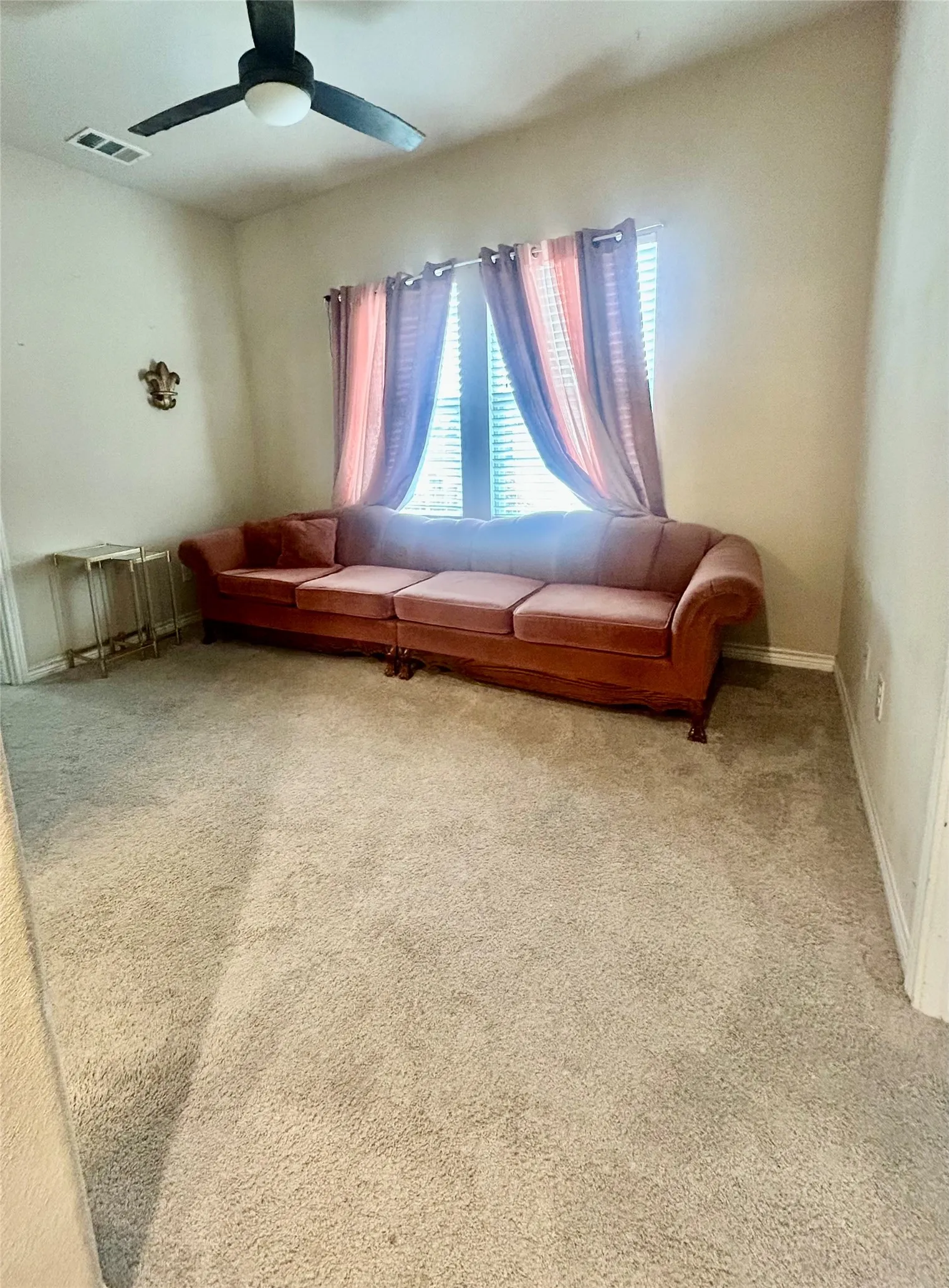 Single Family Residence For Sale in Dallas County , 2807 Ainwick Court, Dallas, Texas 75227, 4 Bedroom, 3 Bathroom, 1 Garage spaces, 1,958 Sqft, built in 2019, mls#21370736, Real Estate Agent in Dallas, Homes For Sale in Dallas county, Homes For Sale in Dallas, Realtor in Dallas Texas, Real Estate Brokerage Independent Realty Texas, Luminita Cordes Realtor