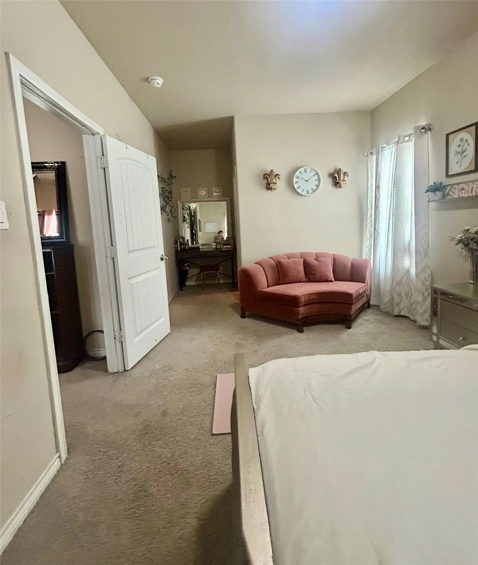 Single Family Residence For Sale in Dallas County , 2807 Ainwick Court, Dallas, Texas 75227, 4 Bedroom, 3 Bathroom, 1 Garage spaces, 1,958 Sqft, built in 2019, mls#21370736, Real Estate Agent in Dallas, Homes For Sale in Dallas county, Homes For Sale in Dallas, Realtor in Dallas Texas, Real Estate Brokerage Independent Realty Texas, Luminita Cordes Realtor