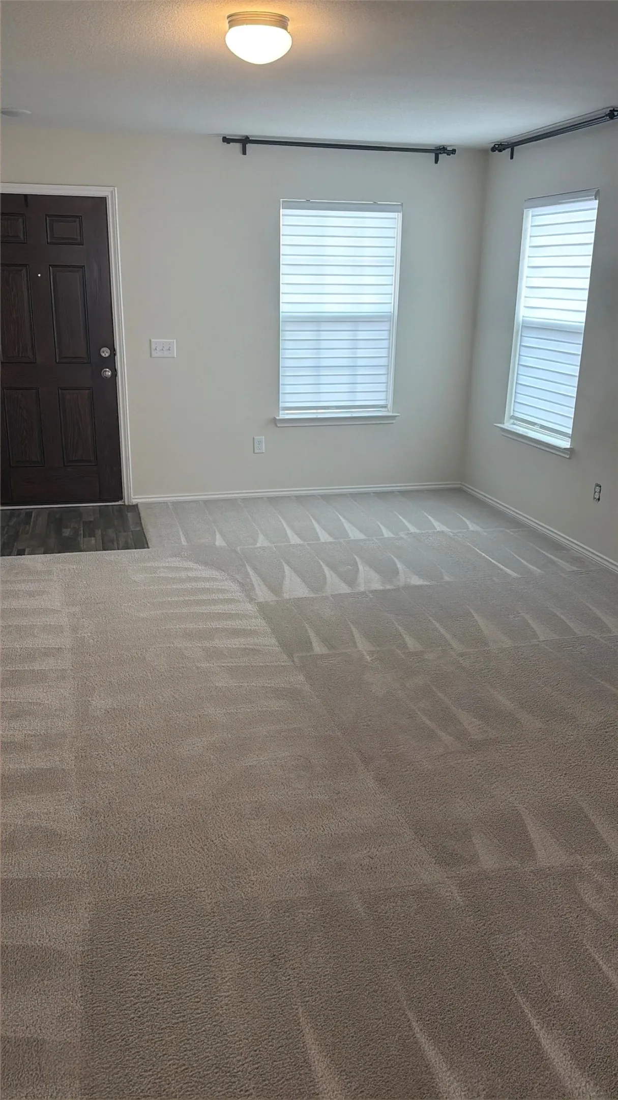 Single Family Residence For Rent in Denton County , 1241 Vernon Drive, Aubrey, Texas 76227, 3 Bedroom, 2 Bathroom, 2 Garage spaces, 1,439 Sqft, built in 2021, mls#21371034, Real Estate Agent in Aubrey, Homes For Rent in Denton county, Homes For Rent in Aubrey, Realtor in Aubrey Texas, Real Estate Brokerage Independent Realty Texas, Luminita Cordes Realtor