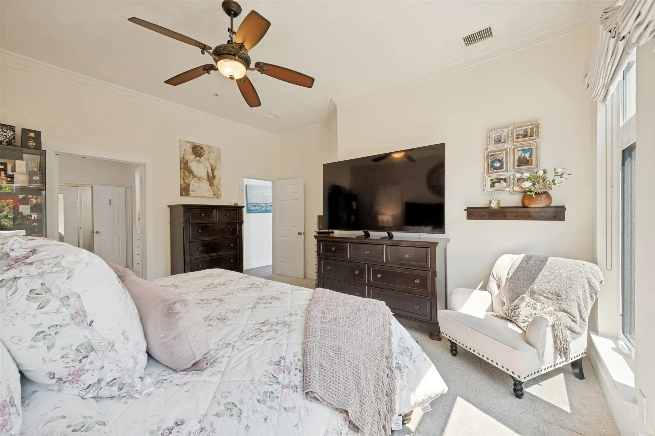 Another view of the primary bedroom