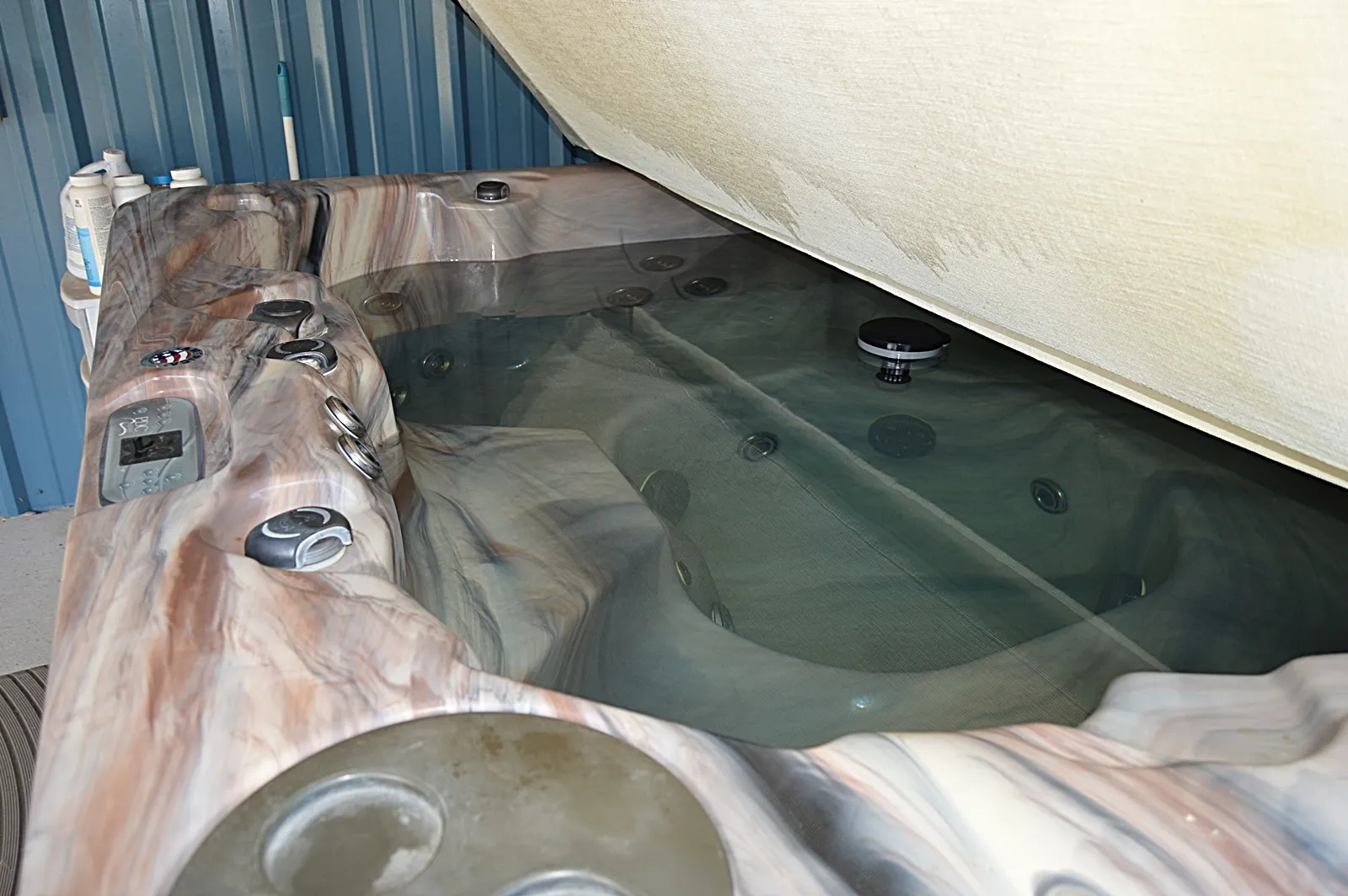 Hot Tub!