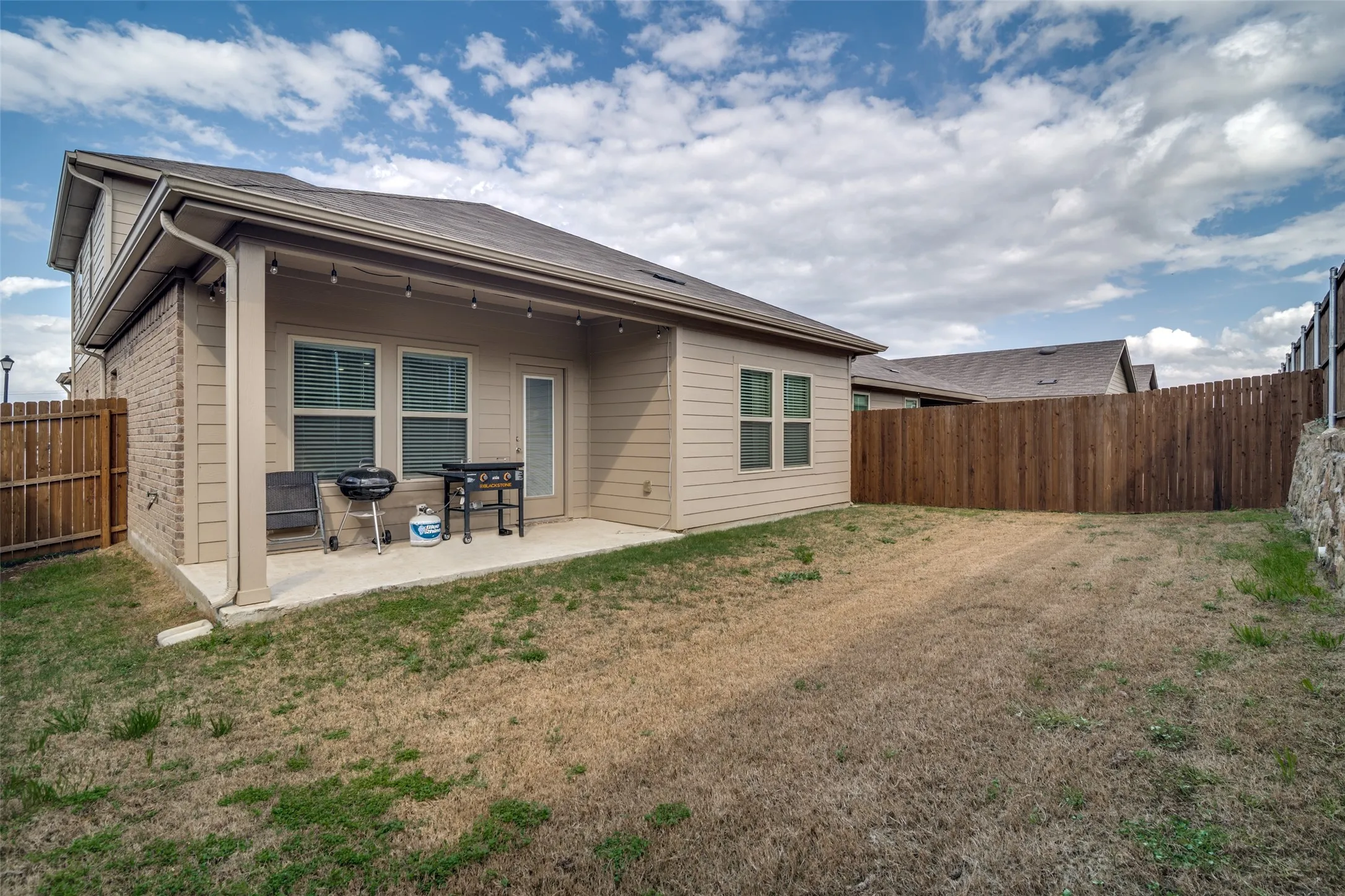 Single Family Residence For Rent in Hunt County , 808 Country Road, Josephine, Texas 75189, 4 Bedroom, 3 Bathroom, 2 Garage spaces, 2,080 Sqft, built in 2023, mls#21373009, Real Estate Agent in Josephine, Homes For Rent in Hunt county, Homes For Rent in Josephine, Realtor in Josephine Texas, Real Estate Brokerage Independent Realty Texas, Luminita Cordes Realtor
