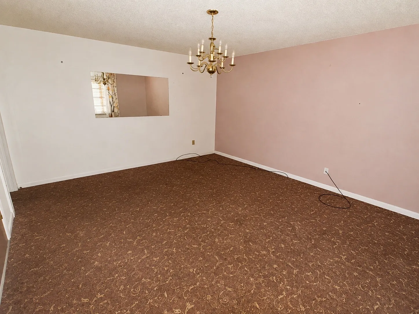 Single Family Residence For Sale in Henderson County , 410 Oak Street, Malakoff, Texas 75148, 3 Bedroom, 1 Bathroom, 2 Garage spaces, 1,145 Sqft, built in 1964, mls#21361708, Real Estate Agent in Malakoff, Homes For Sale in Henderson county, Homes For Sale in Malakoff, Realtor in Malakoff Texas, Real Estate Brokerage Independent Realty Texas, Luminita Cordes Realtor