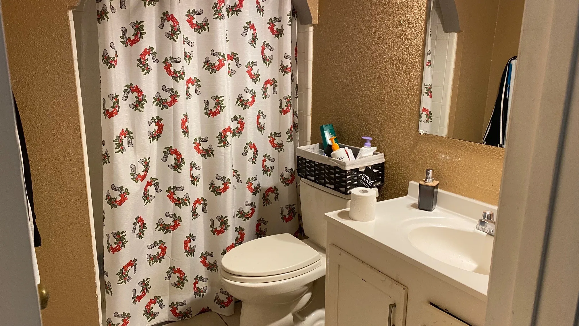 Single Family Residence For Sale in Dallas County , 5701 Magnolia Lane, Rowlett, Texas 75089, 4 Bedroom, 2 Bathroom, Garage spaces, 1,442 Sqft, built in 1975, mls#21373017, Real Estate Agent in Rowlett, Homes For Sale in Dallas county, Homes For Sale in Rowlett, Realtor in Rowlett Texas, Real Estate Brokerage Independent Realty Texas, Luminita Cordes Realtor